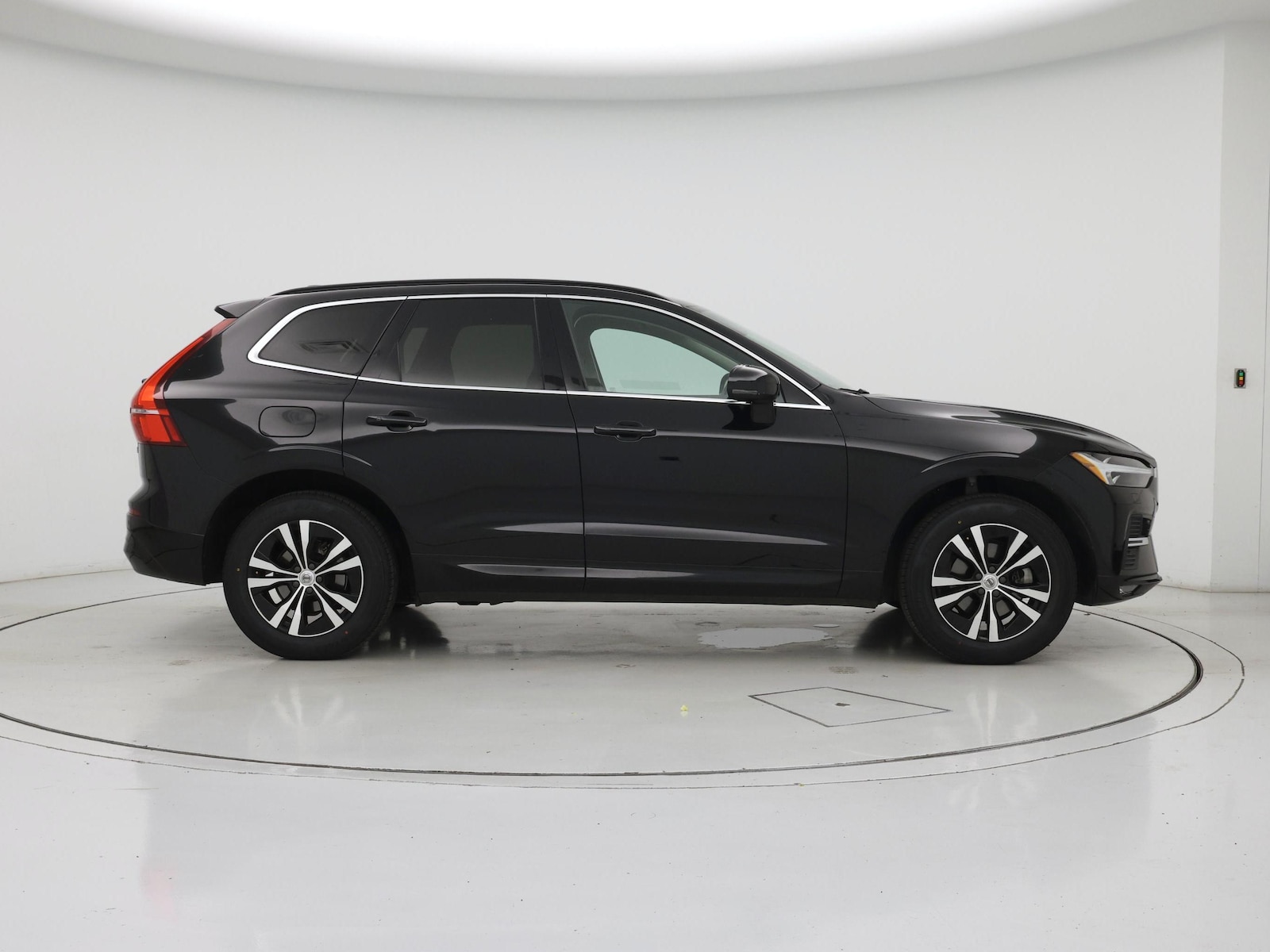 2023 Volvo XC60 Core - Photo 8