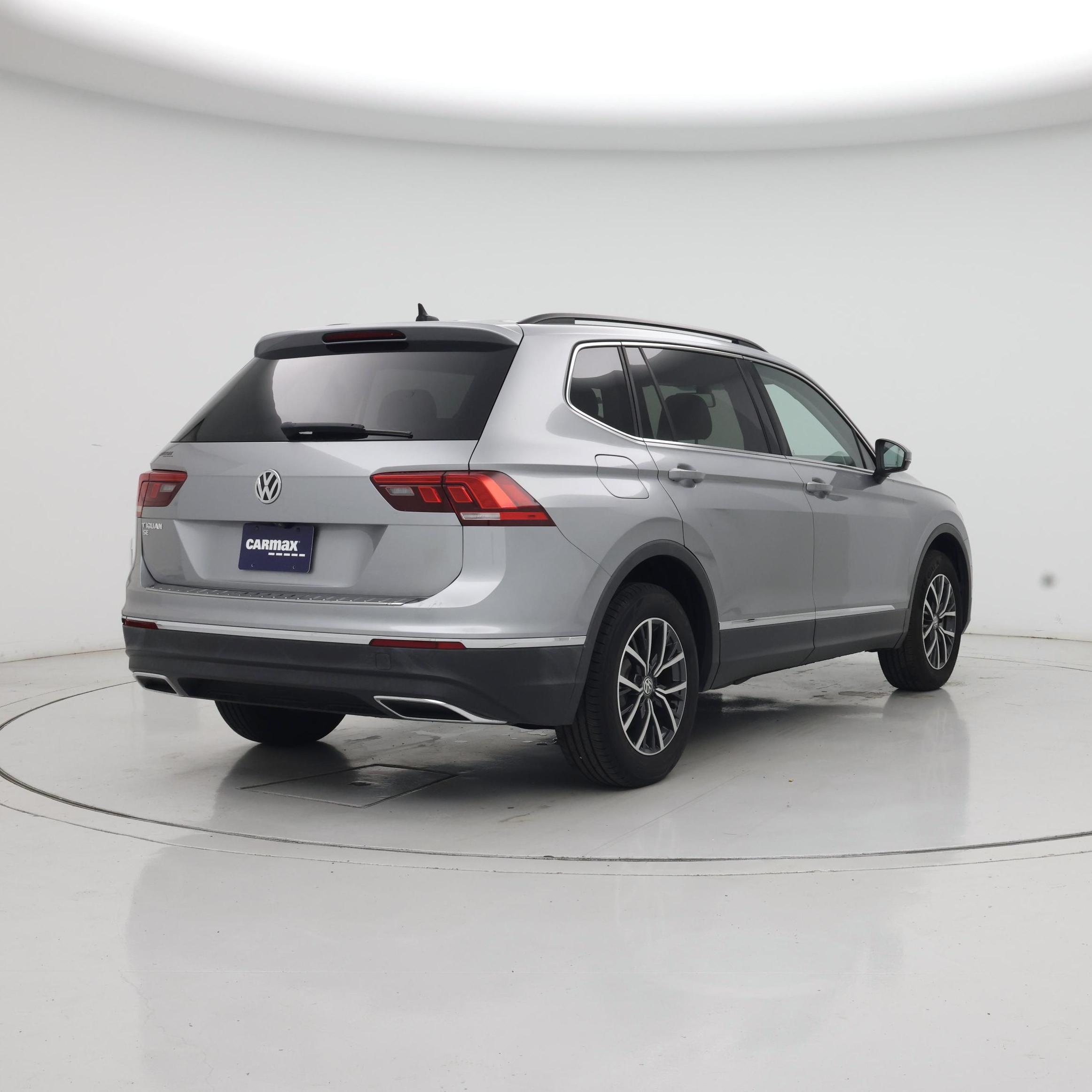 Thumbnail: 2020 Volkswagen Tiguan - 8