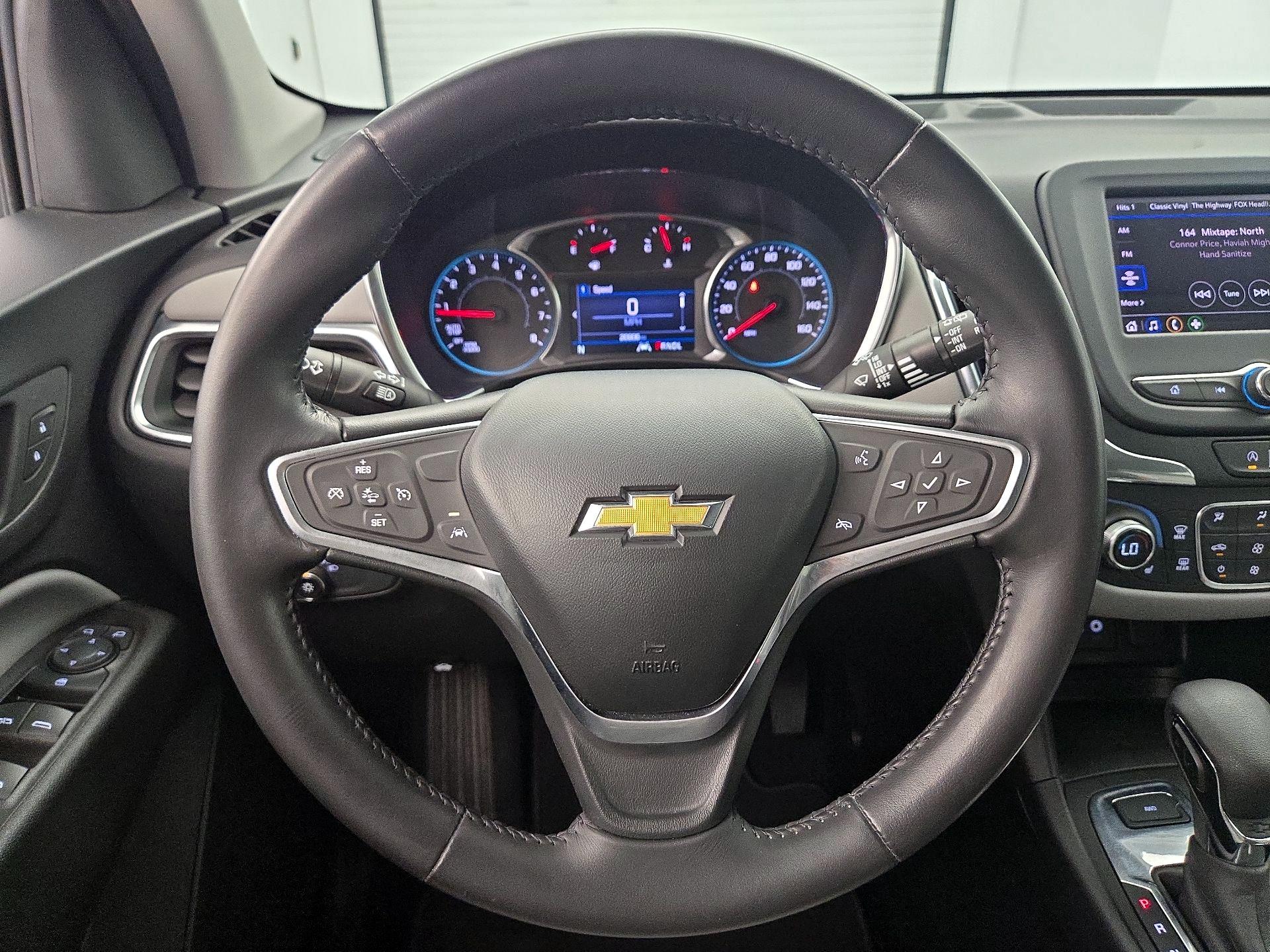 Thumbnail: 2022 Chevrolet Equinox - 10