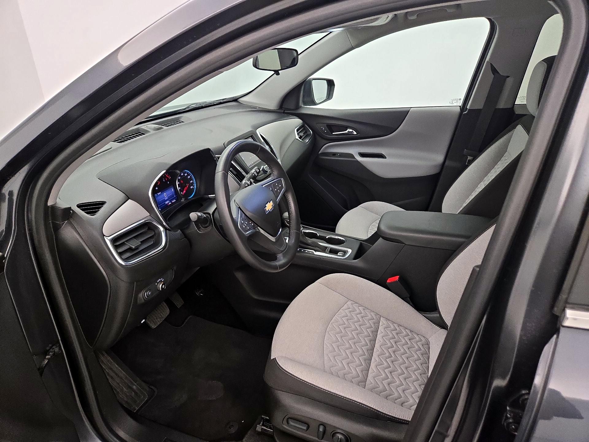 Thumbnail: 2022 Chevrolet Equinox - 11