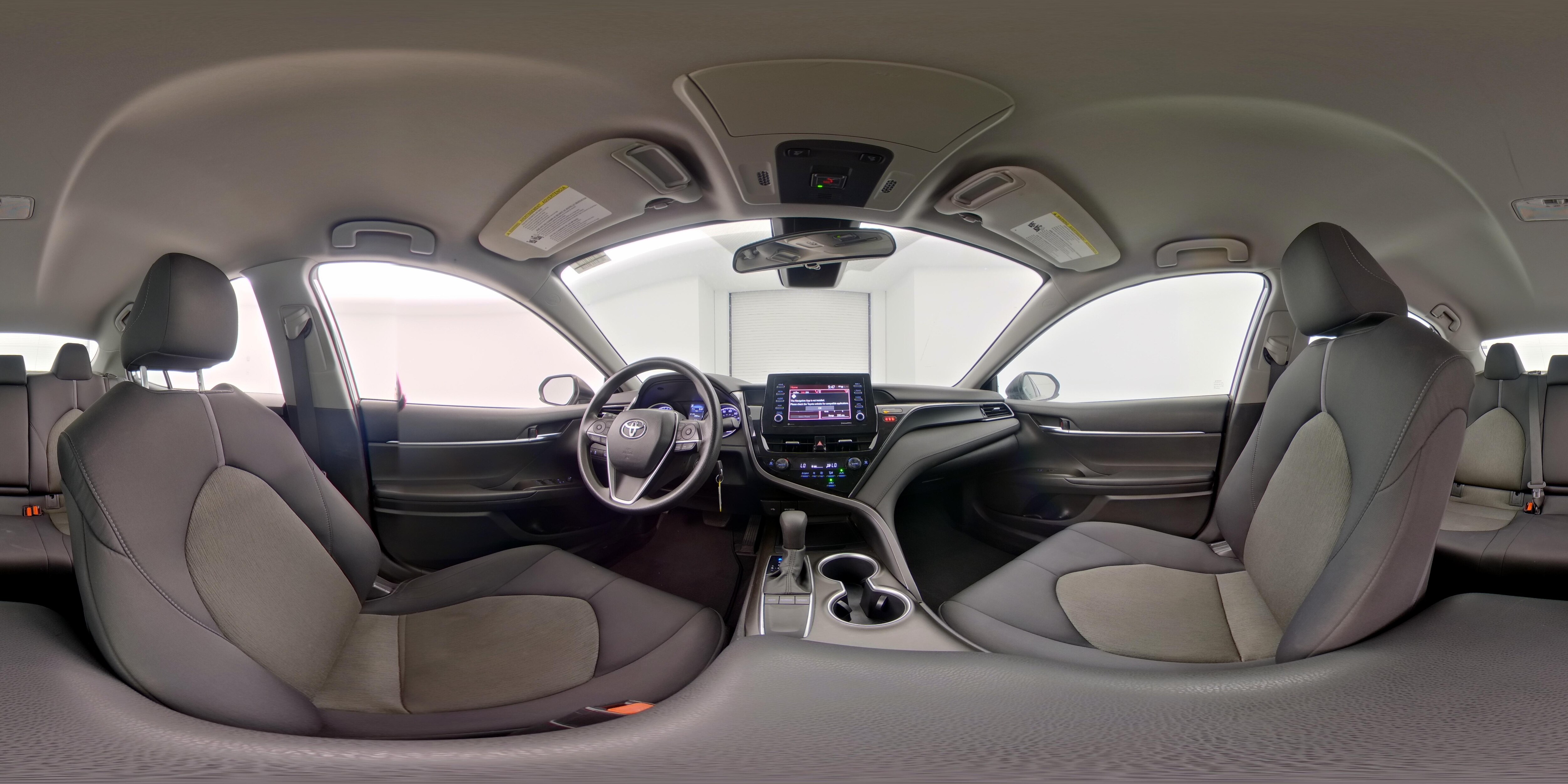 2022 Toyota Camry LE - Photo 24
