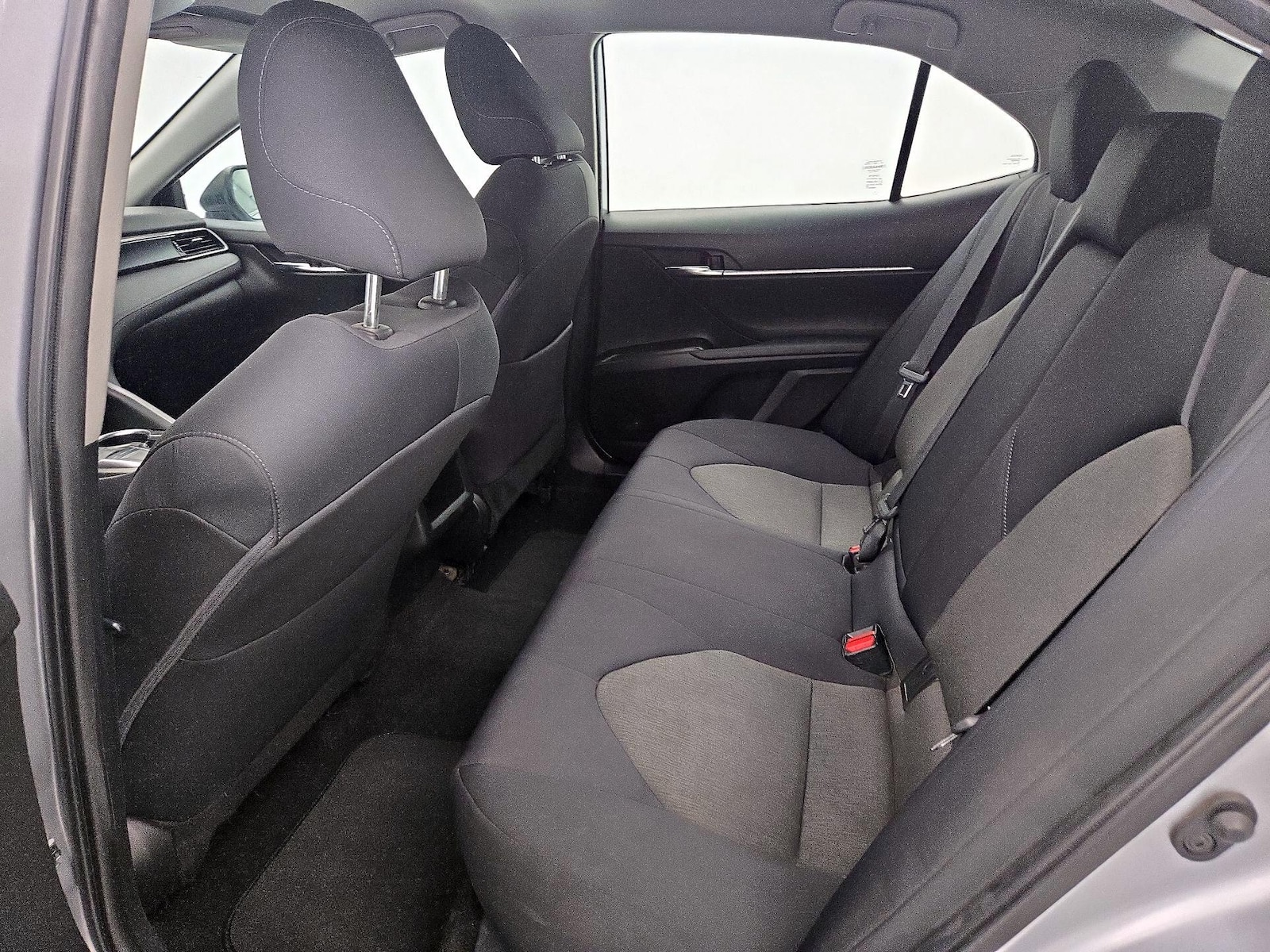 2022 Toyota Camry LE - Photo 20
