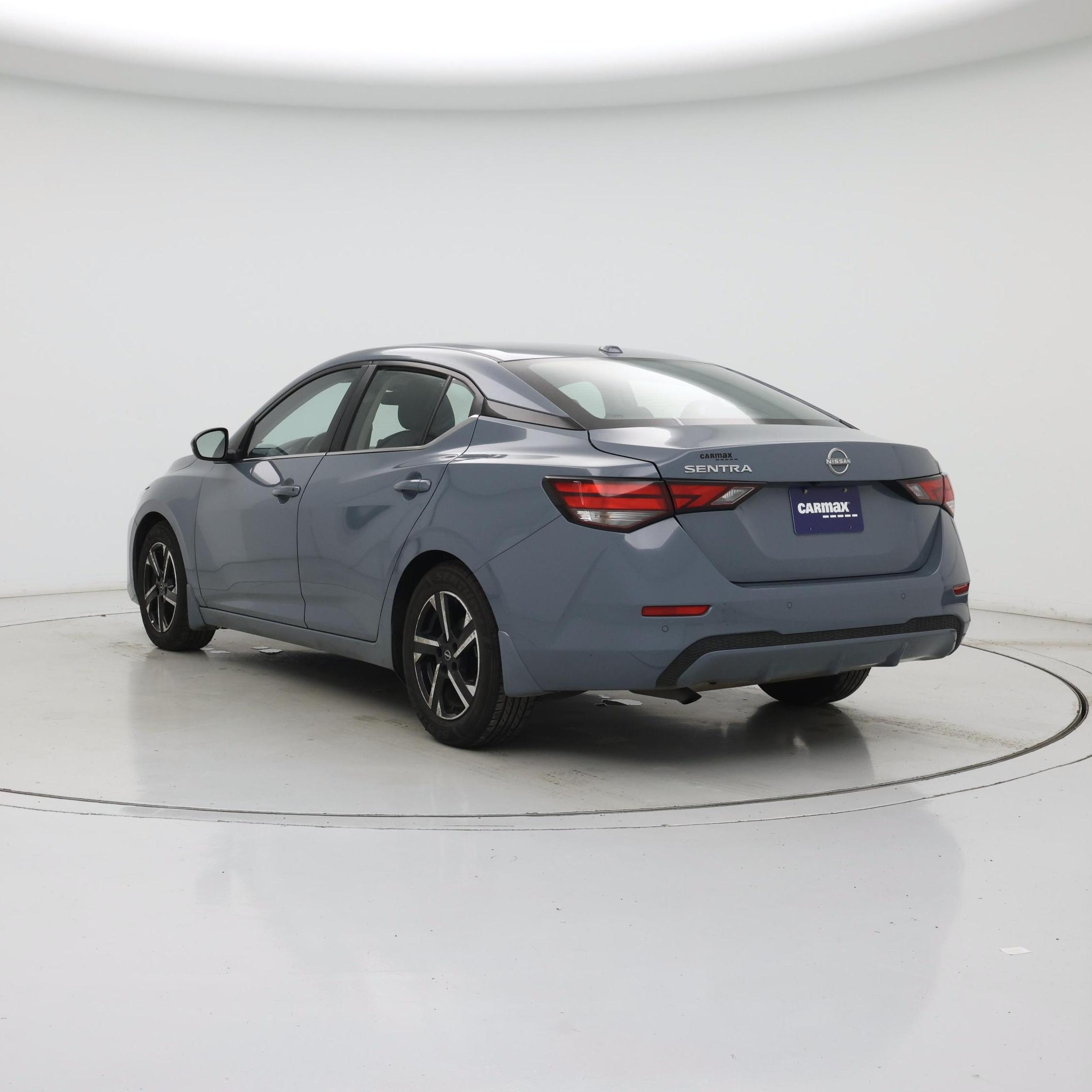 Thumbnail: 2025 Nissan Sentra - 2