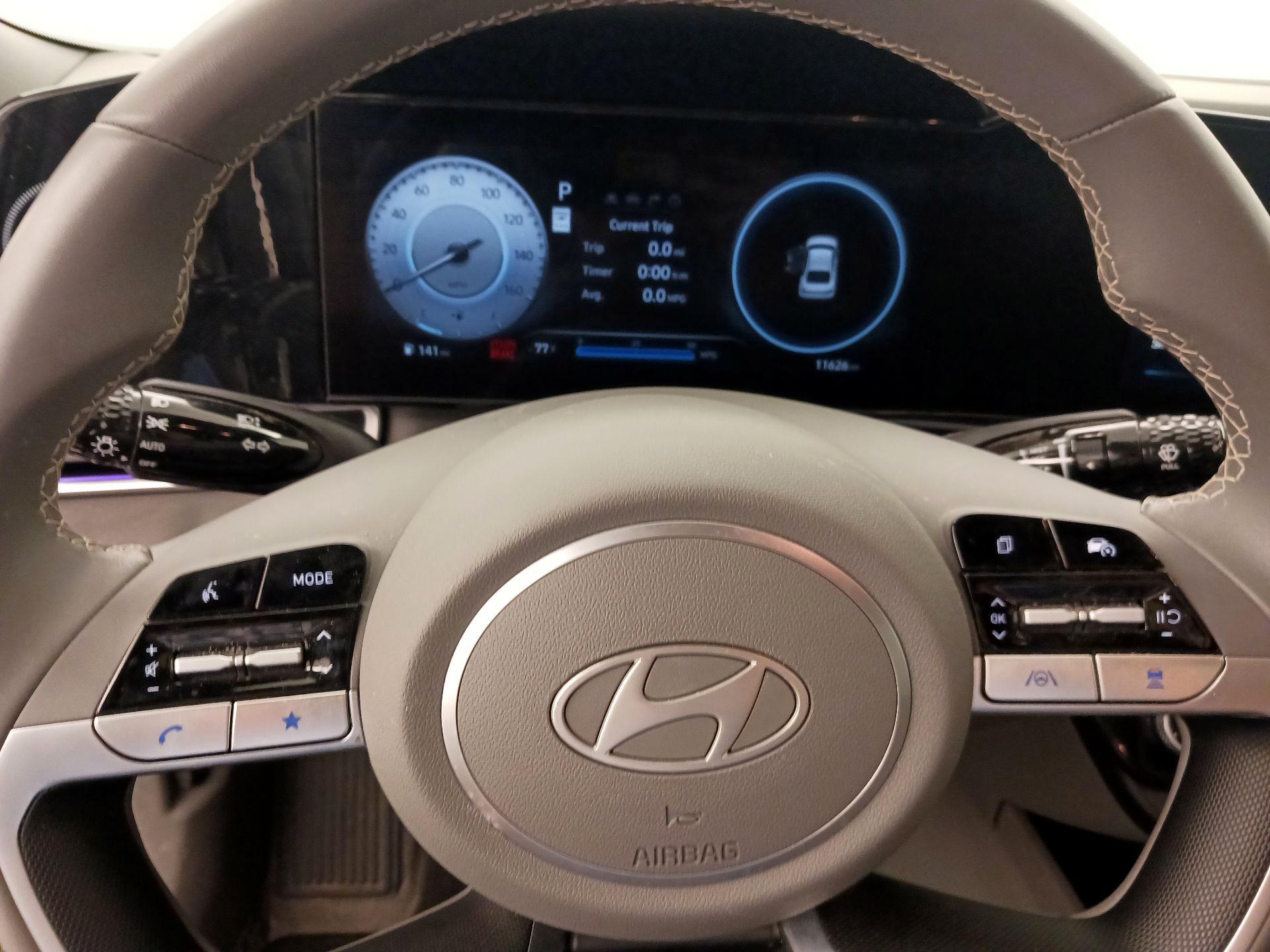 Thumbnail: 2025 Hyundai Elantra - 10