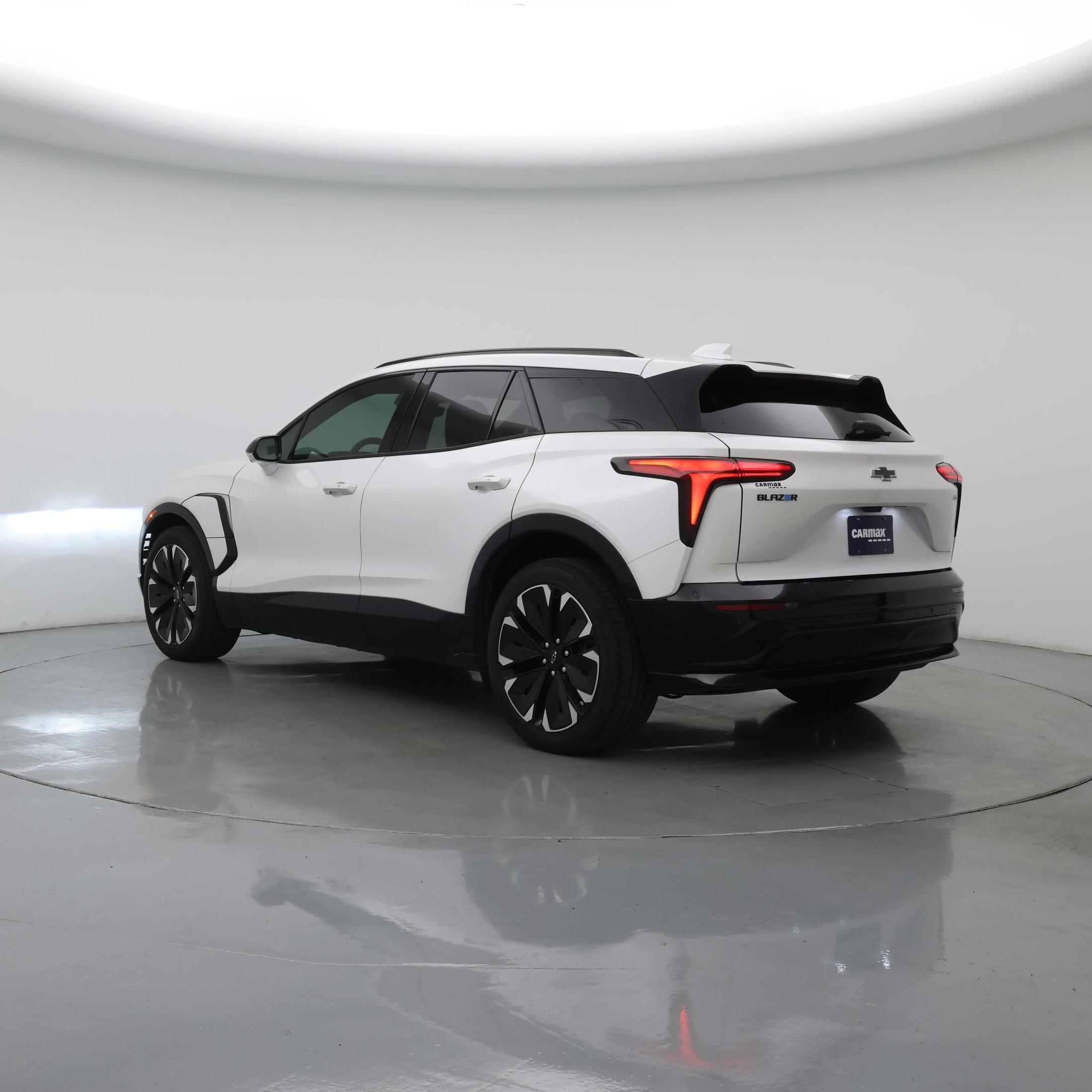 Thumbnail: 2024 Chevrolet Blazer EV - 2