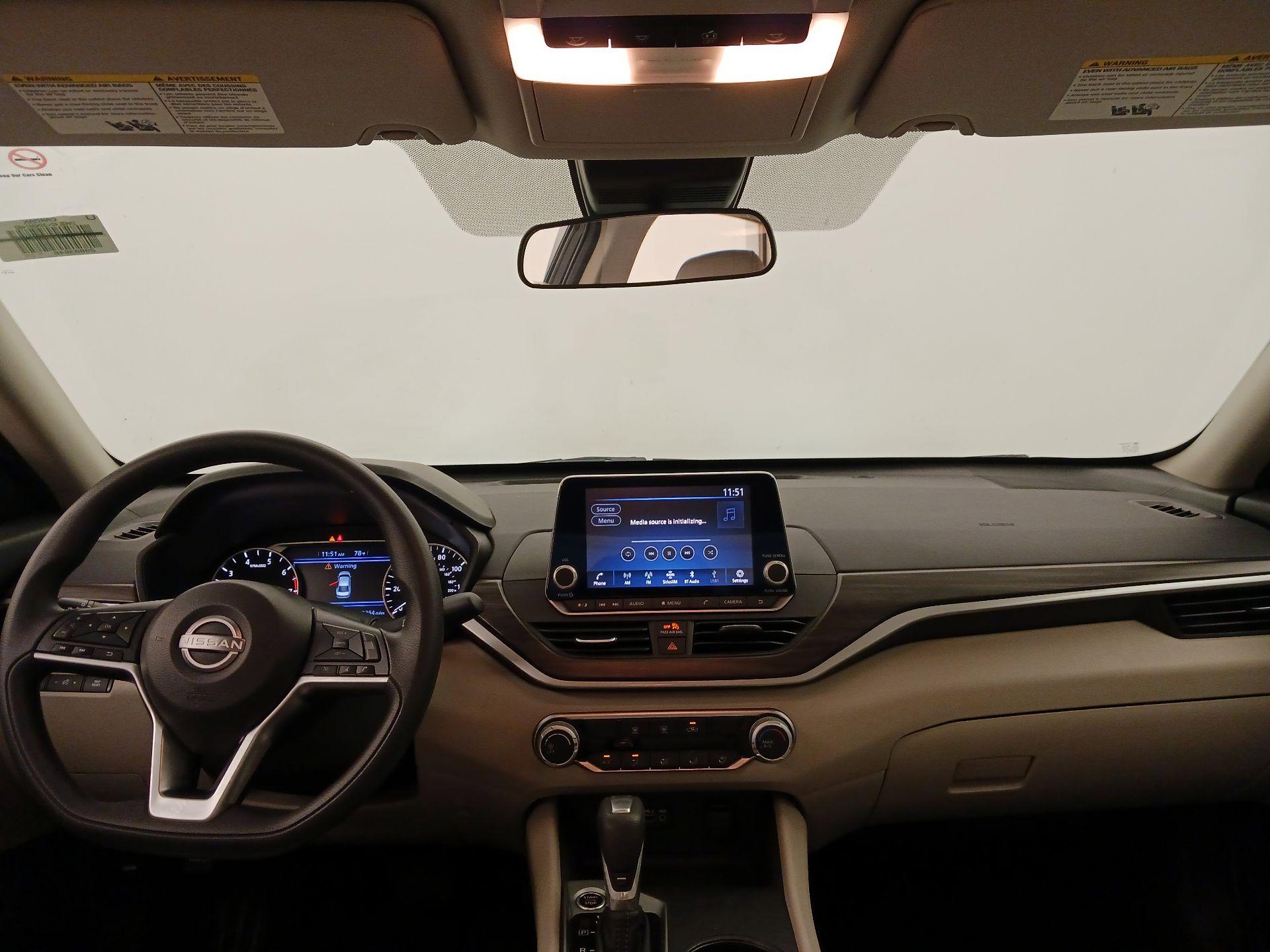 Thumbnail: 2025 Nissan Altima - 9