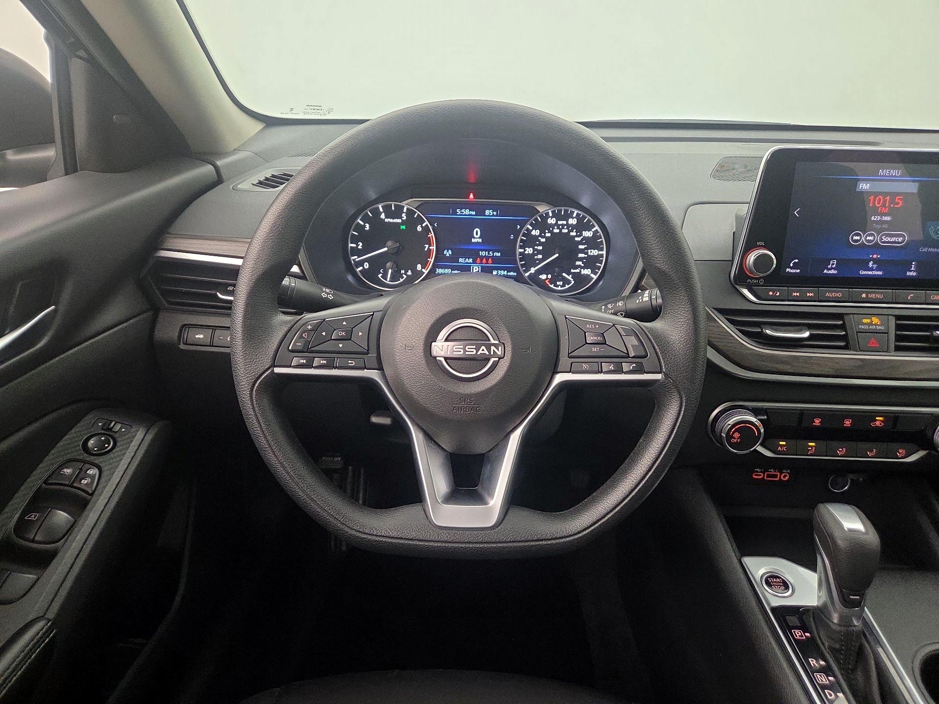 Thumbnail: 2025 Nissan Altima - 10