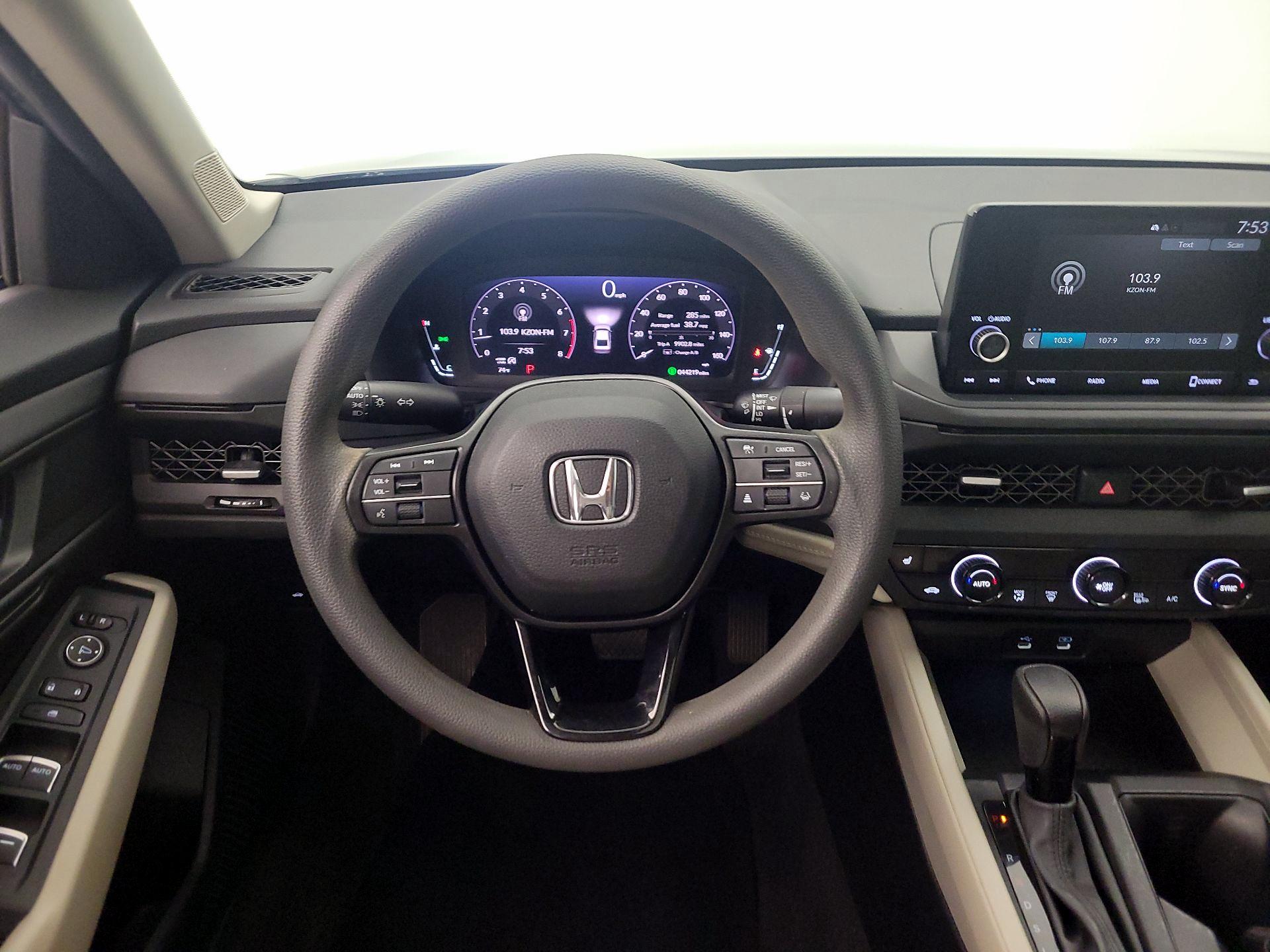 Thumbnail: 2023 Honda Accord - 10
