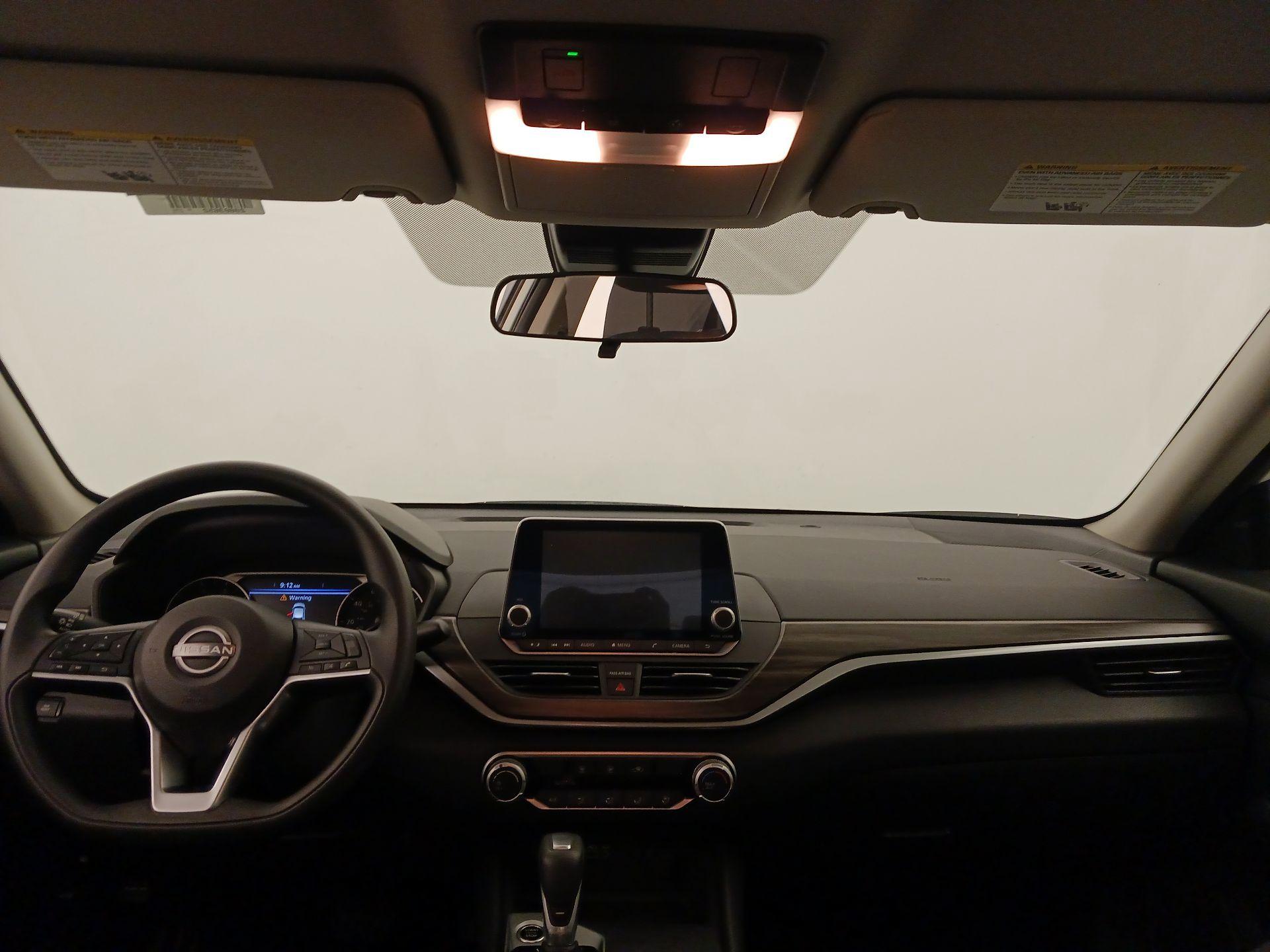 Thumbnail: 2025 Nissan Altima - 9