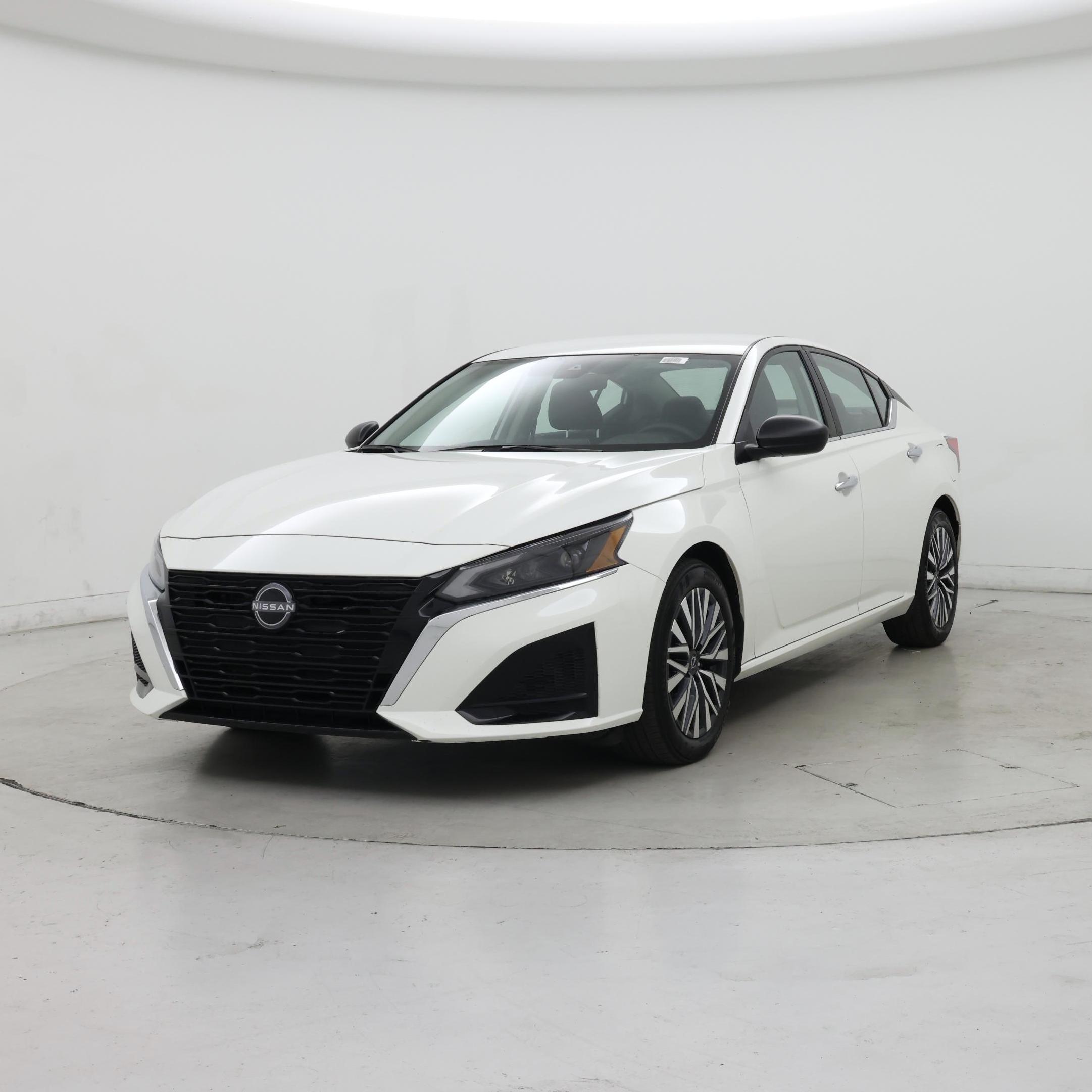 Thumbnail: 2025 Nissan Altima - 4