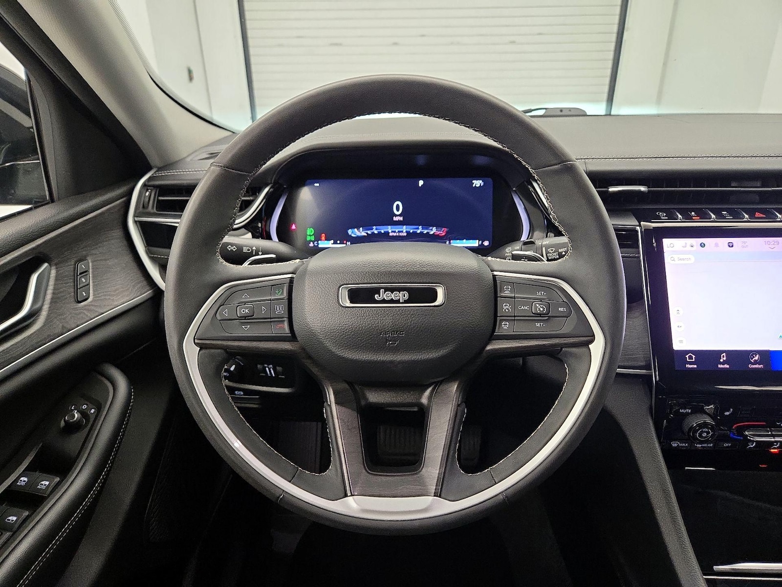 2023 Jeep Grand Cherokee L Limited - Photo 11