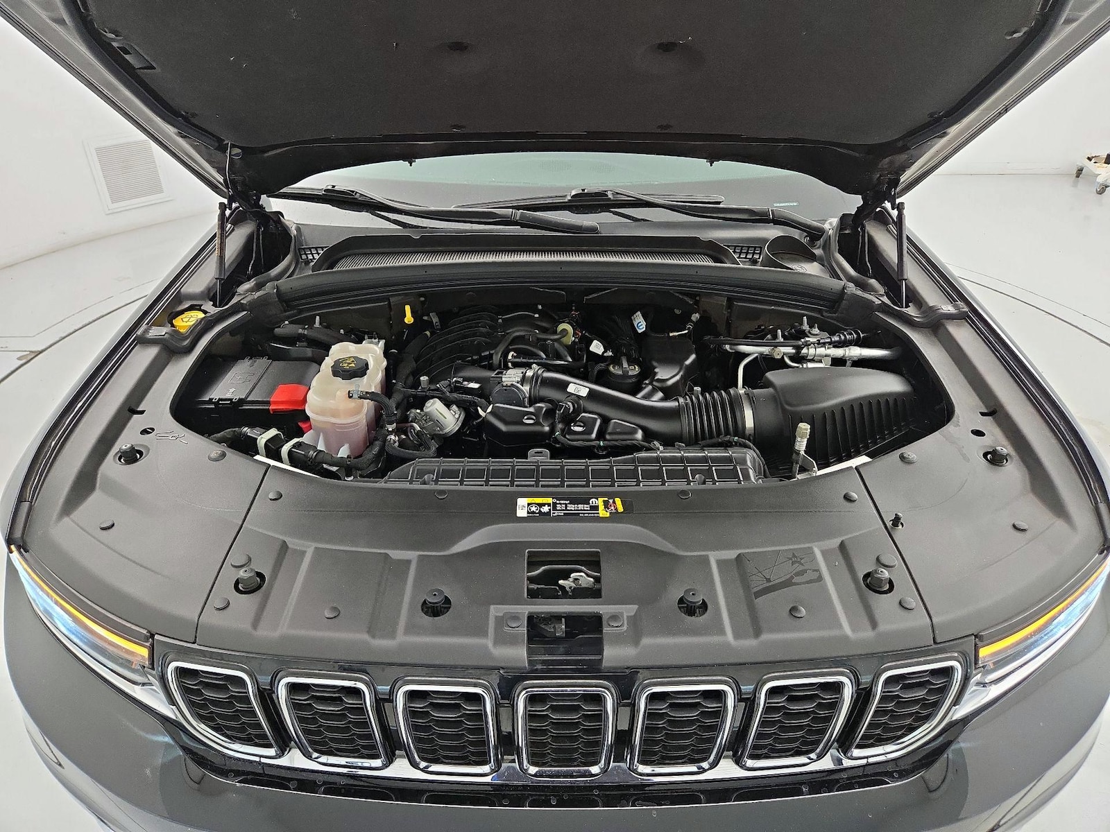 2023 Jeep Grand Cherokee L Limited - Photo 25