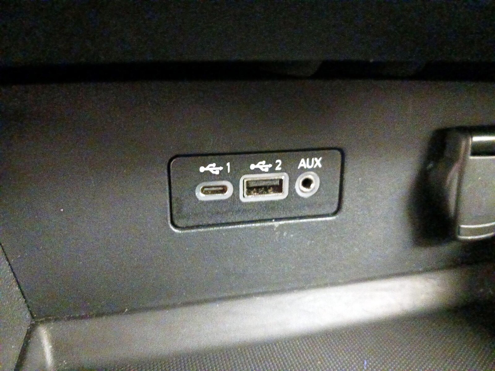 2025 Nissan Altima SV - Photo 19