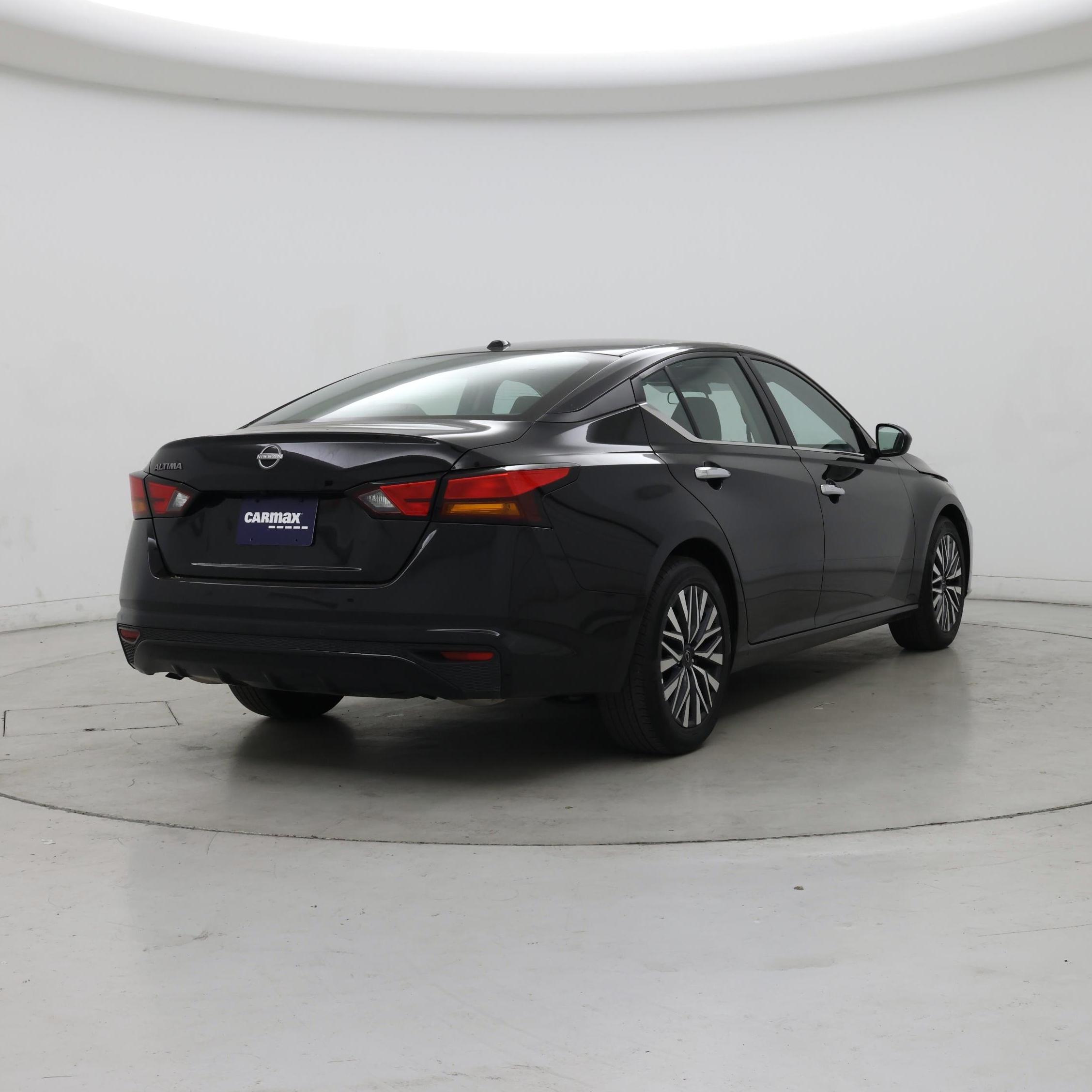 Thumbnail: 2025 Nissan Altima - 8