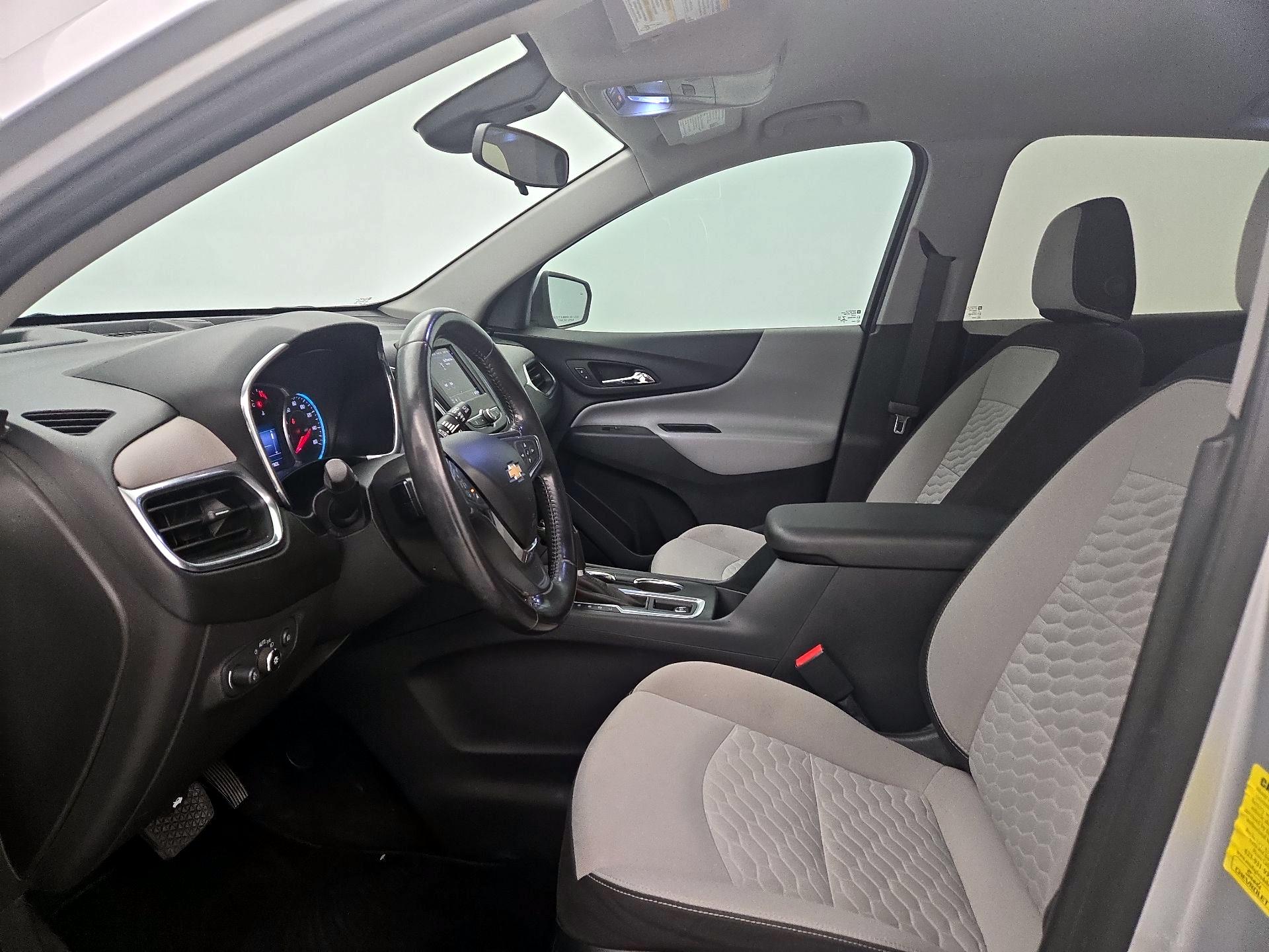 Thumbnail: 2020 Chevrolet Equinox - 11