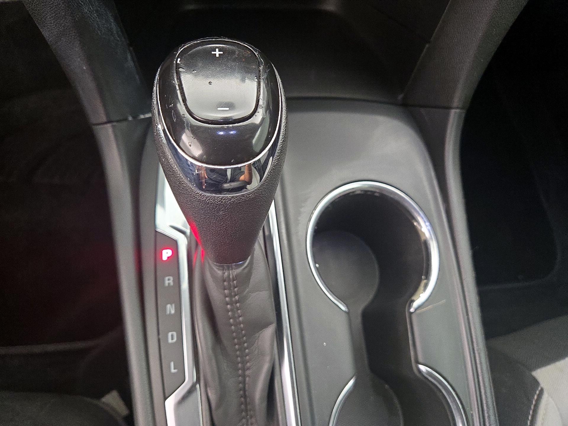 Thumbnail: 2020 Chevrolet Equinox - 17
