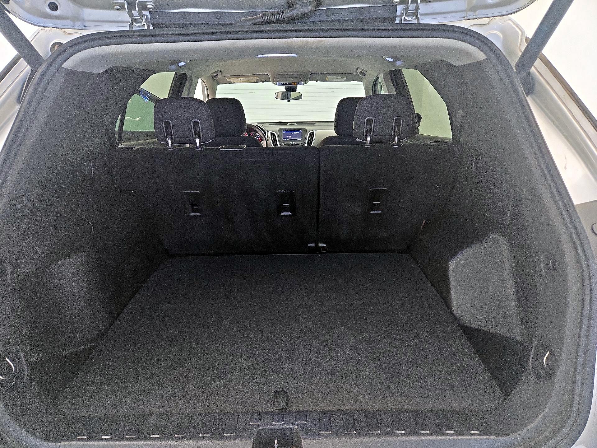 Thumbnail: 2020 Chevrolet Equinox - 20