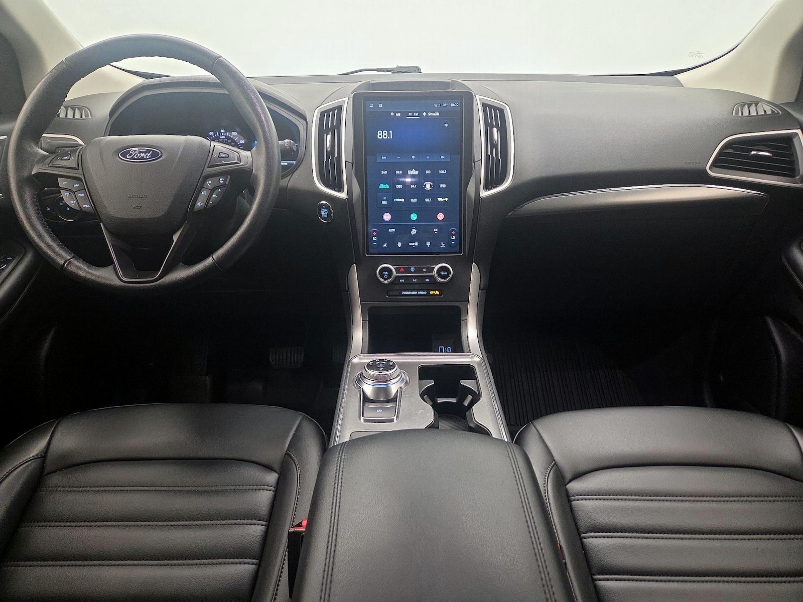 2022 Ford Edge SEL - Photo 10