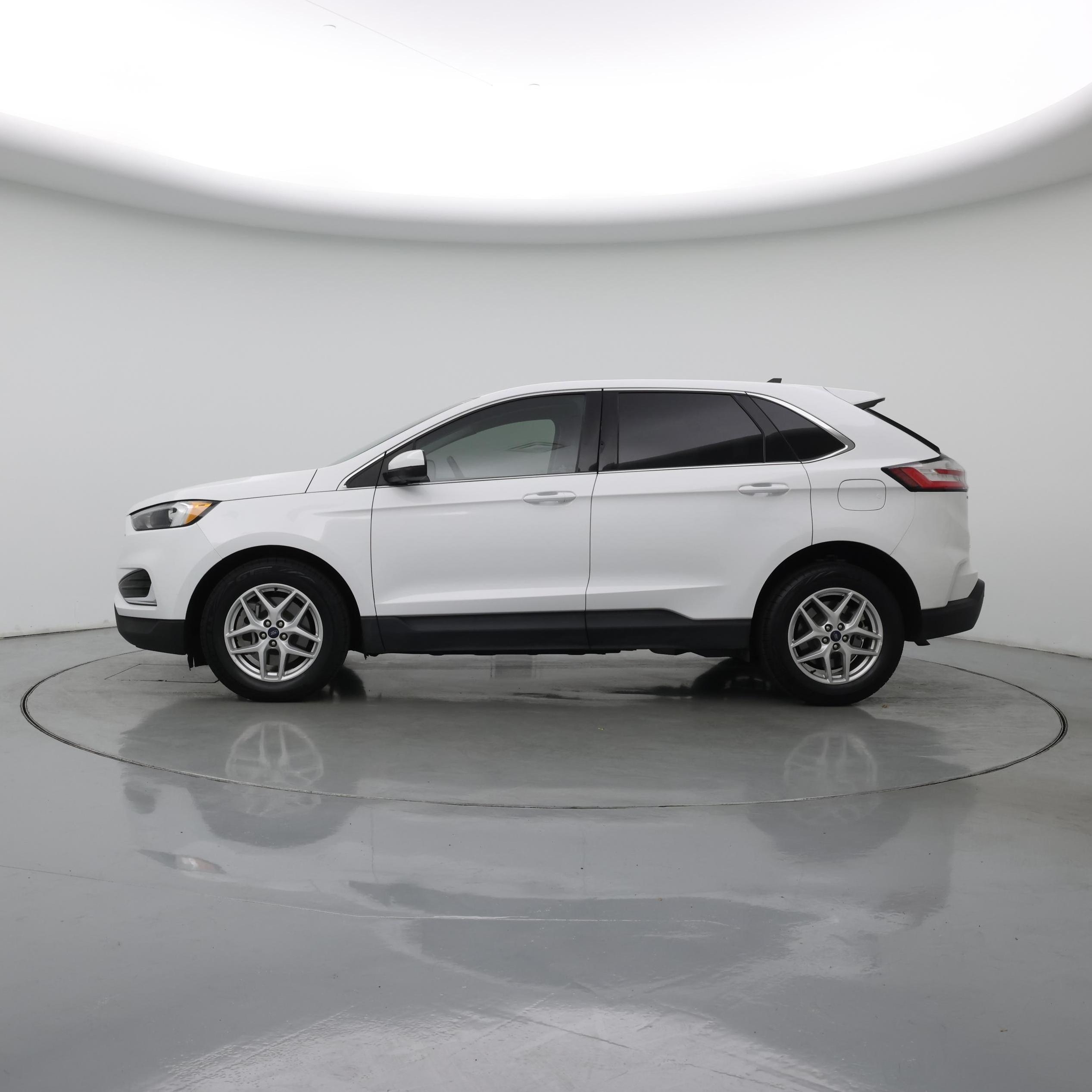Thumbnail: 2022 Ford Edge - 3