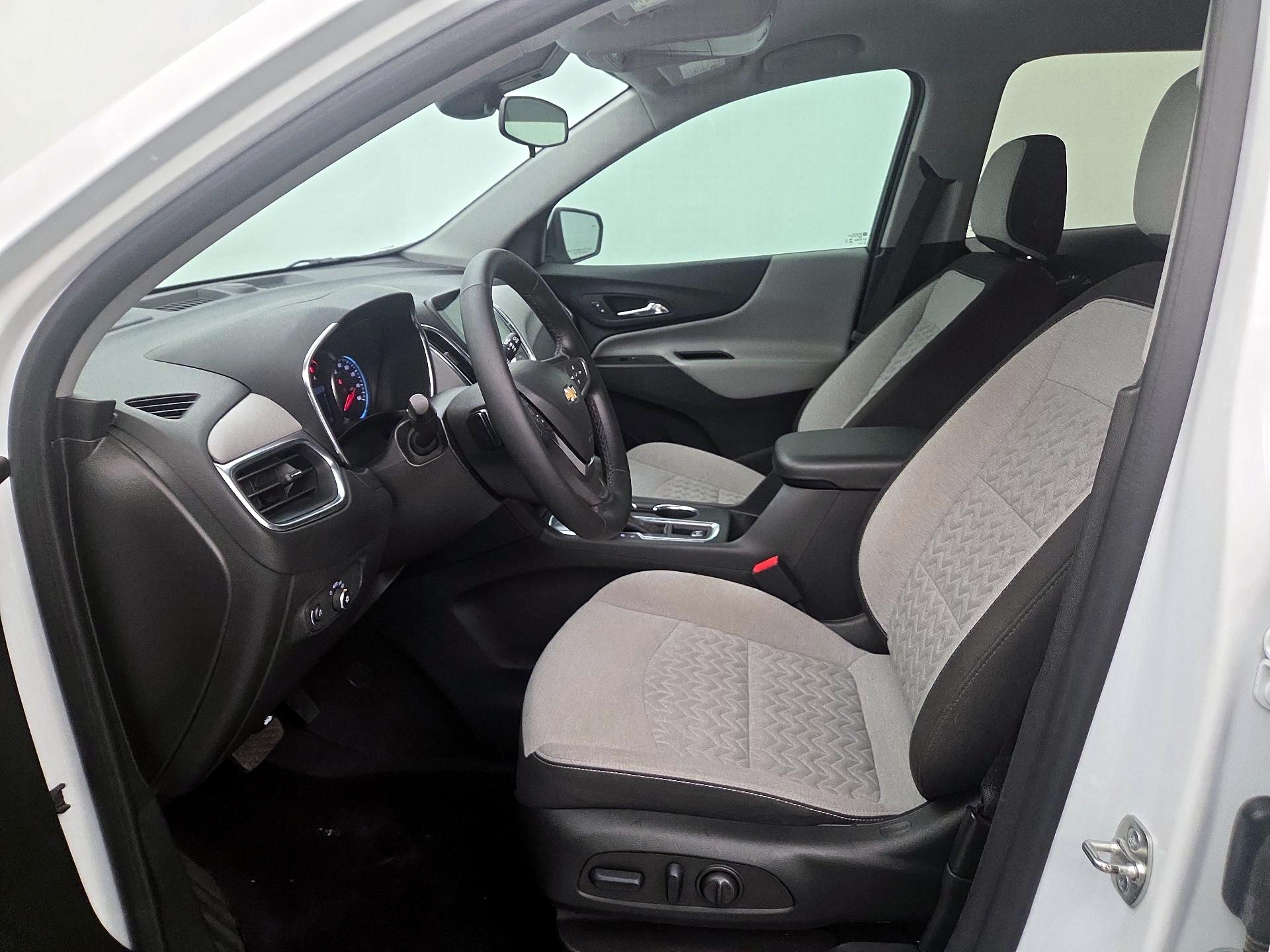 Thumbnail: 2023 Chevrolet Equinox - 11