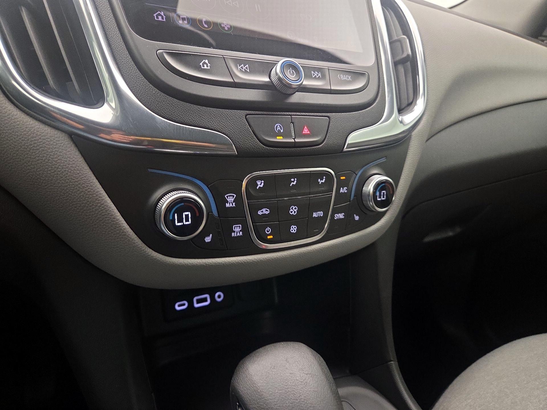 Thumbnail: 2023 Chevrolet Equinox - 16