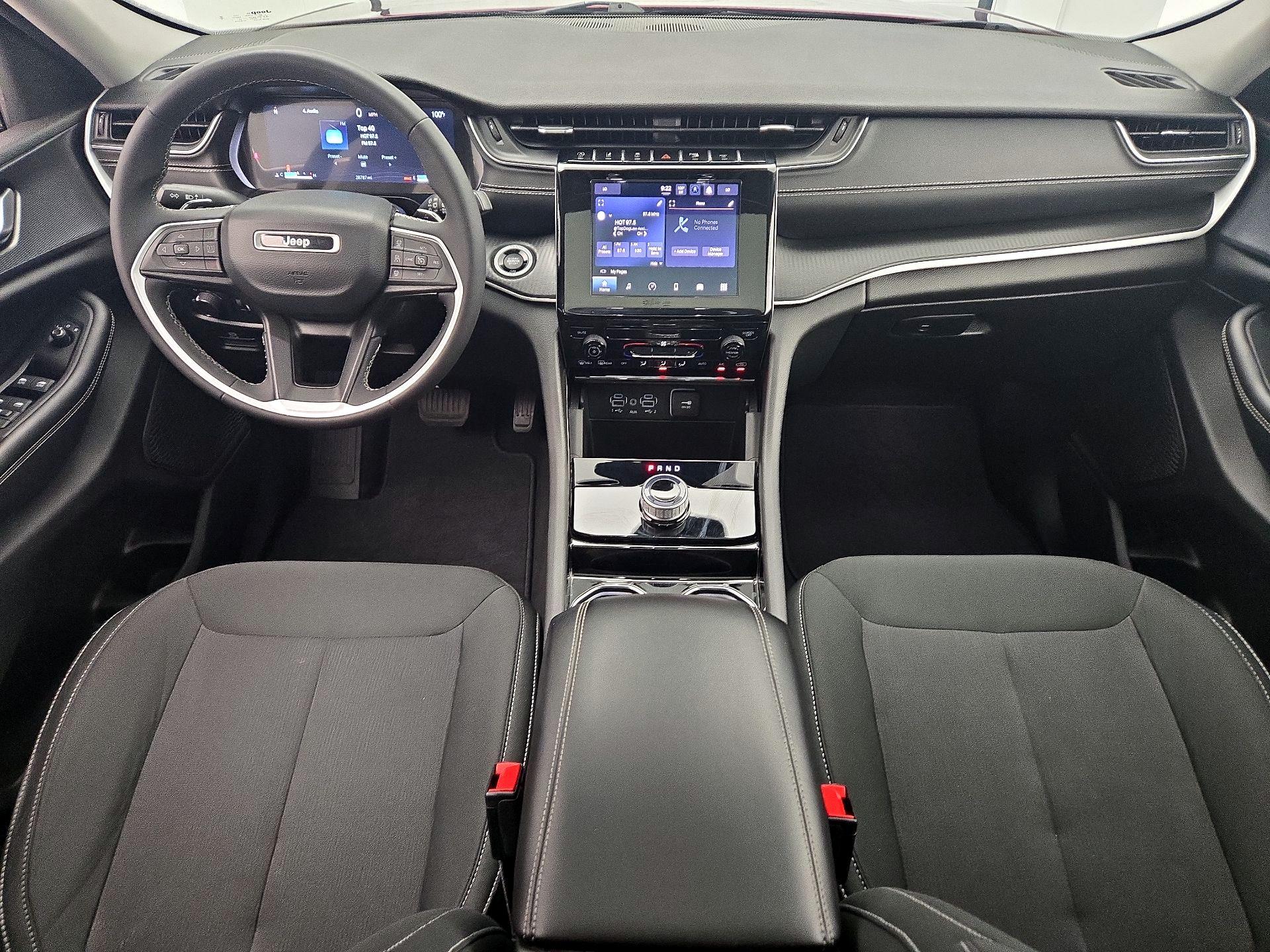 Thumbnail: 2023 Jeep Grand Cherokee - 9