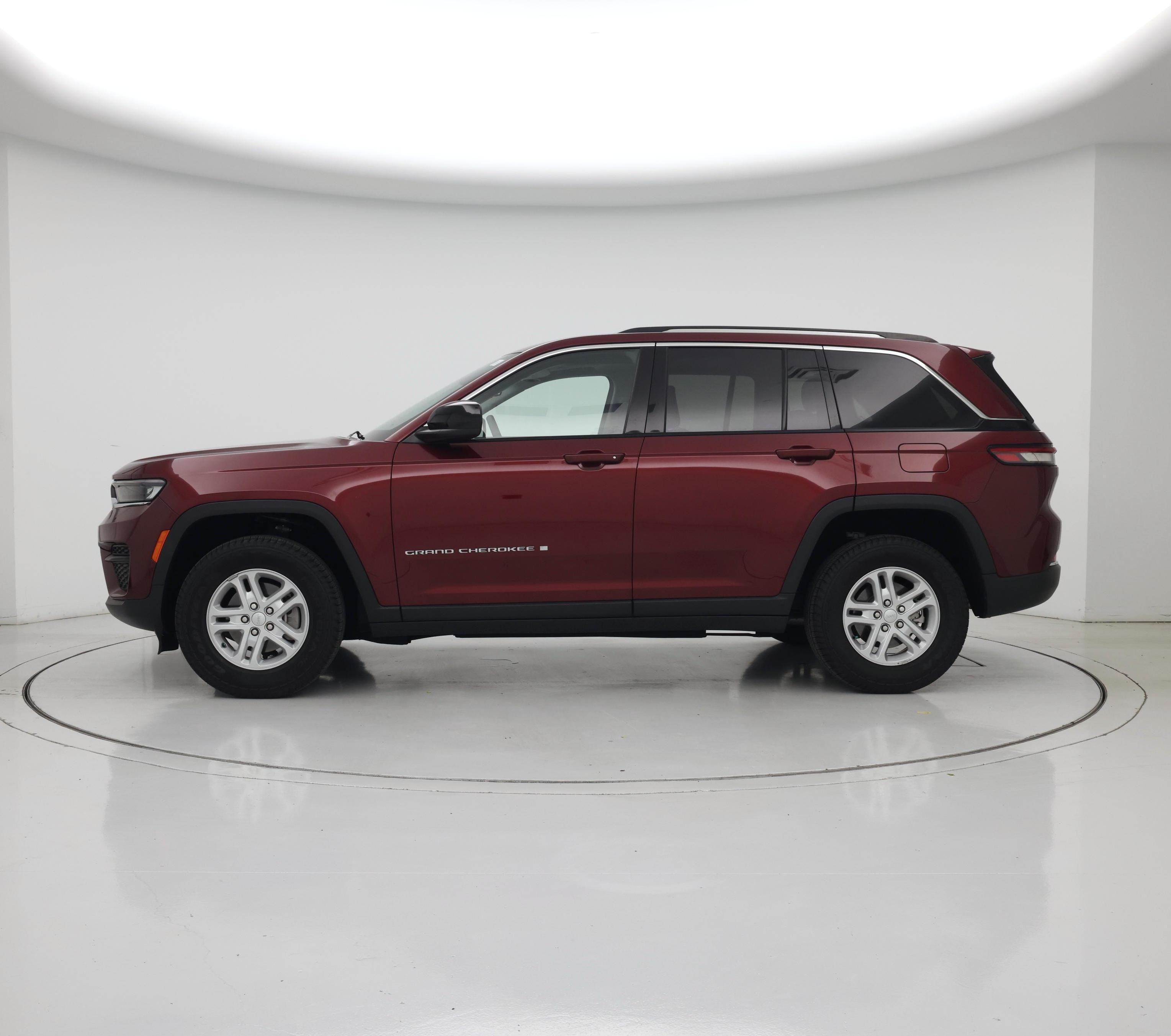Thumbnail: 2023 Jeep Grand Cherokee - 3