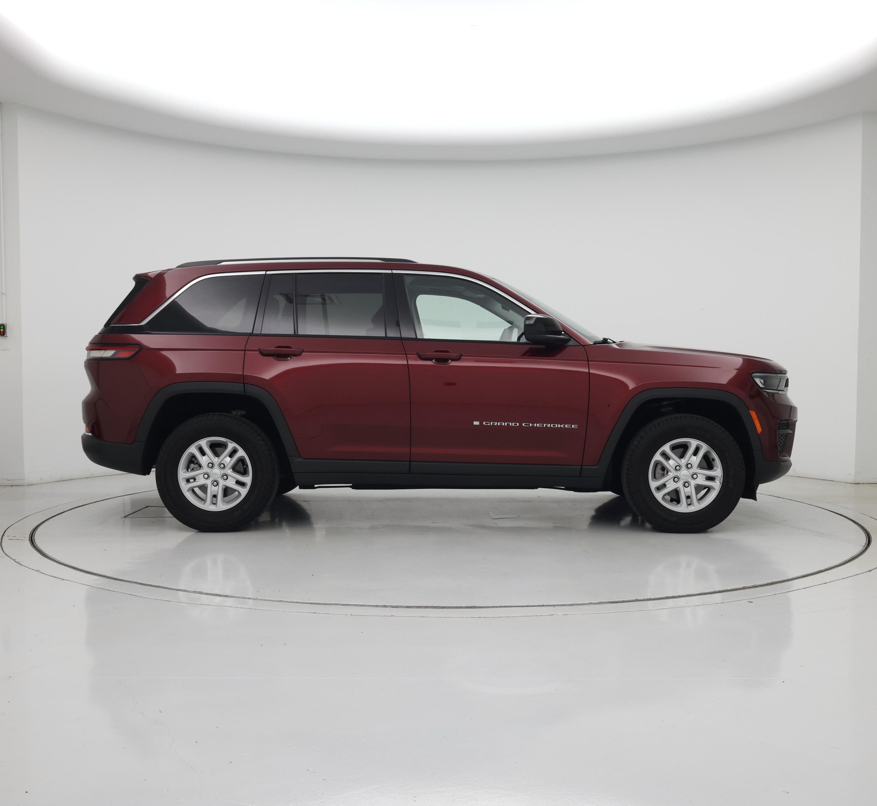 Thumbnail: 2023 Jeep Grand Cherokee - 7