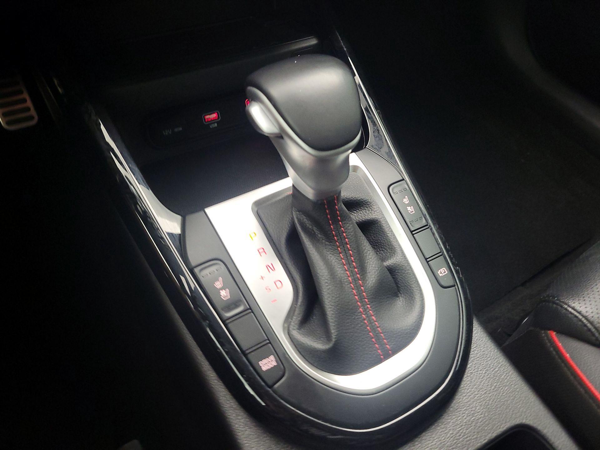 Thumbnail: 2023 Kia Forte - 18