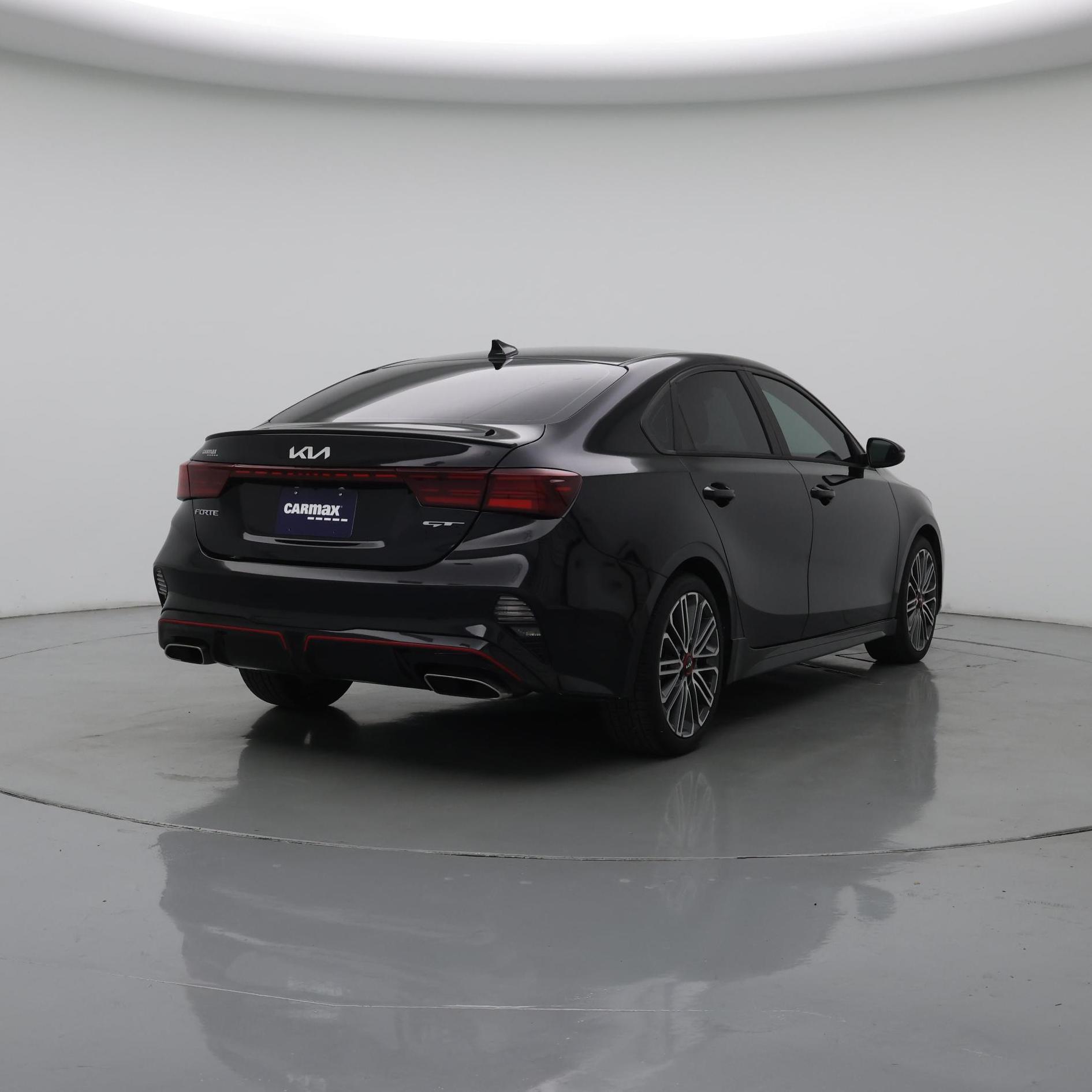 Thumbnail: 2023 Kia Forte - 8
