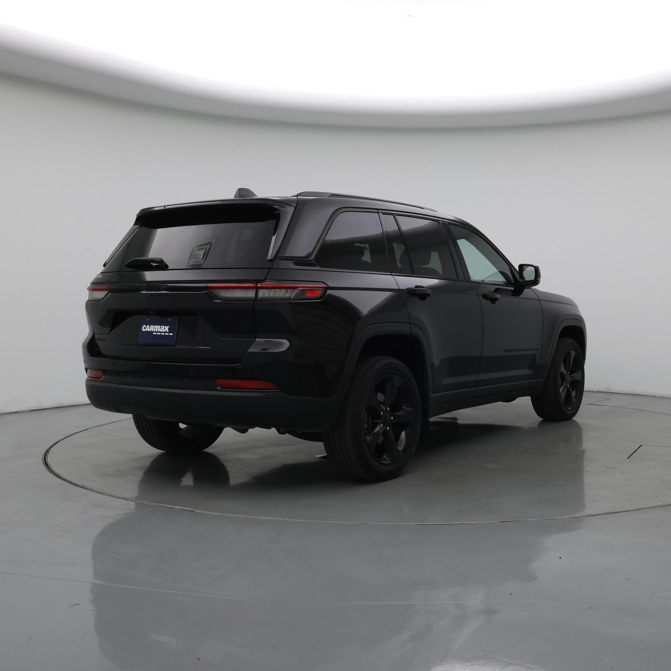 Thumbnail: 2022 Jeep Grand Cherokee - 8