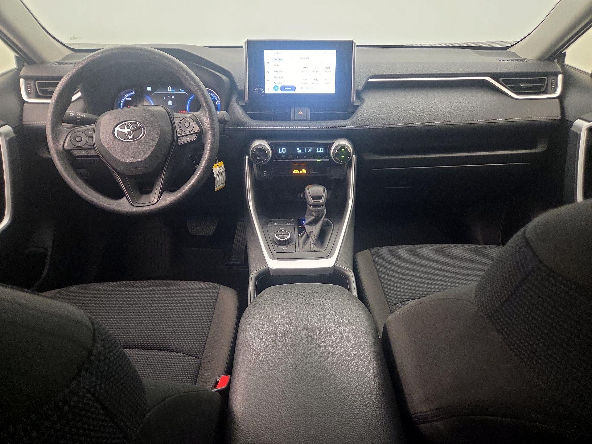 Thumbnail: 2025 Toyota RAV4 - 9
