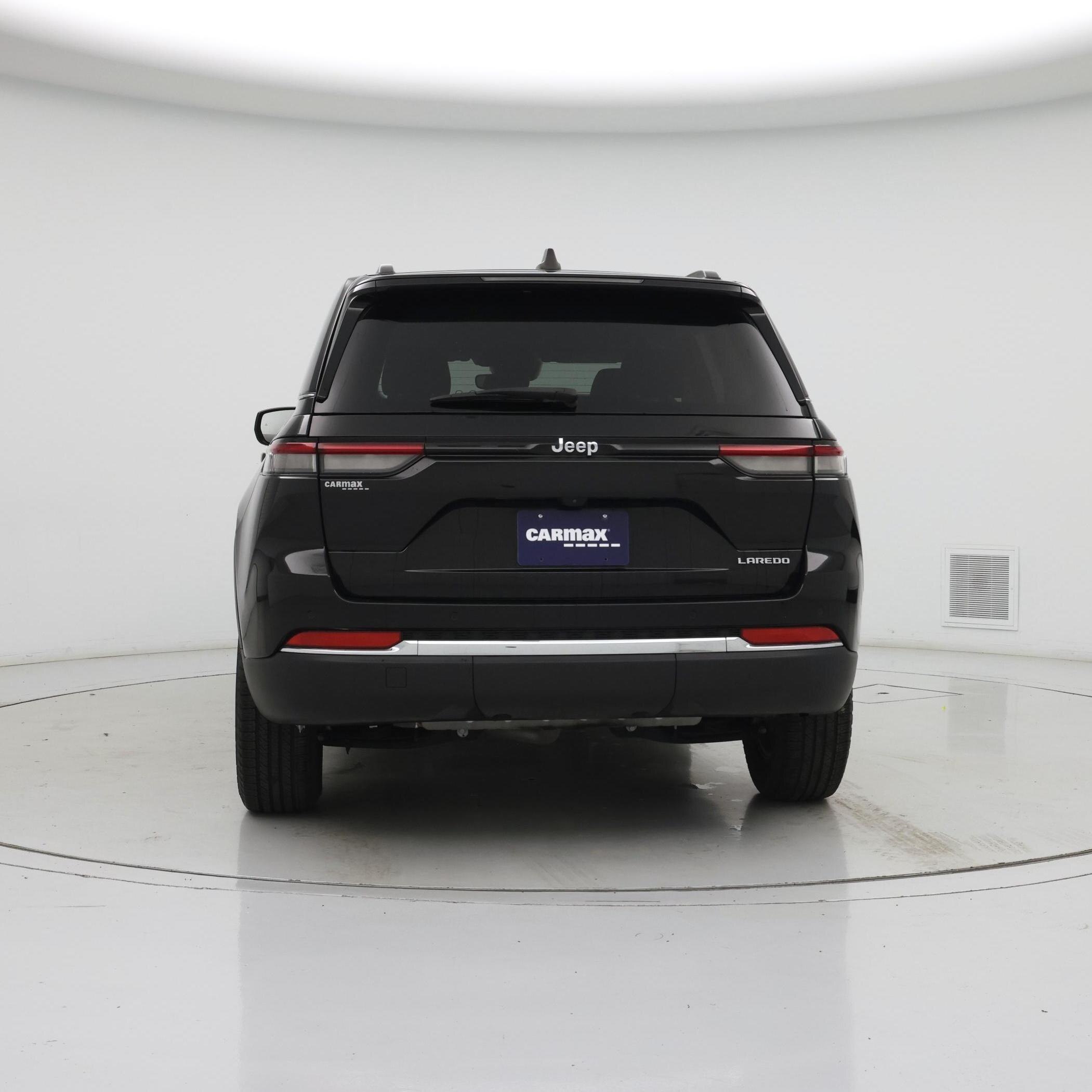 Thumbnail: 2023 Jeep Grand Cherokee - 6
