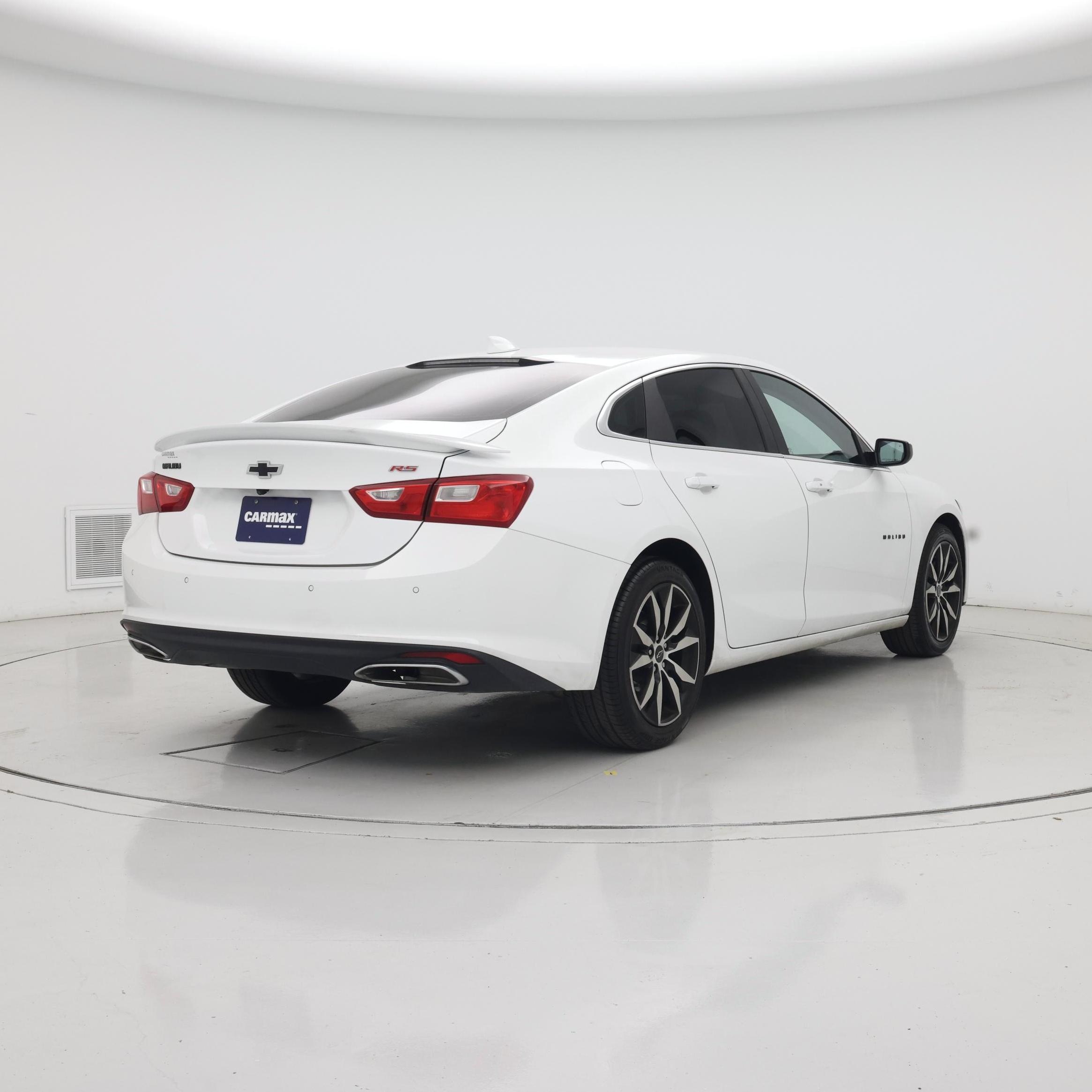 Thumbnail: 2022 Chevrolet Malibu - 8