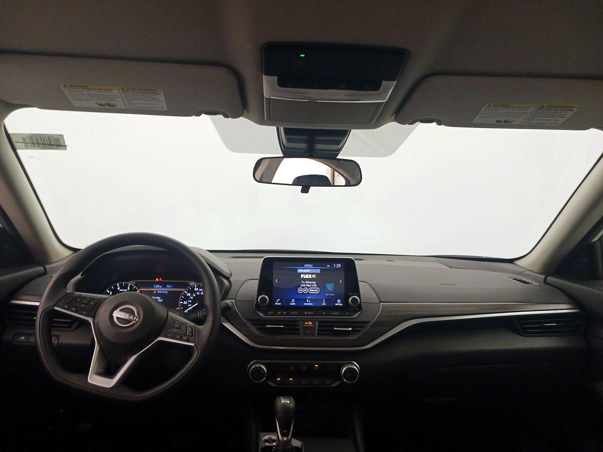 Thumbnail: 2025 Nissan Altima - 9