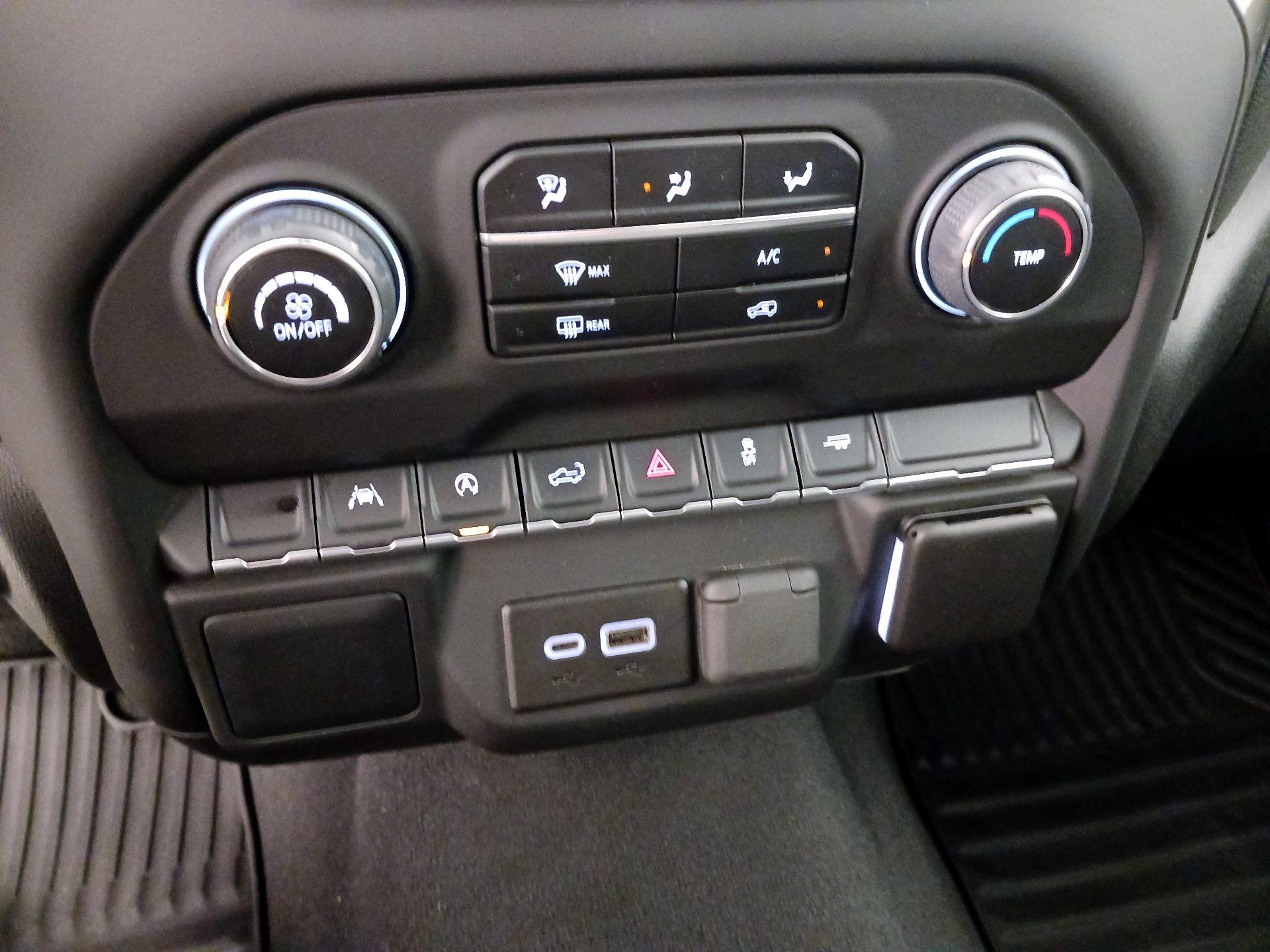 Thumbnail: 2024 Chevrolet Silverado 1500 - 16
