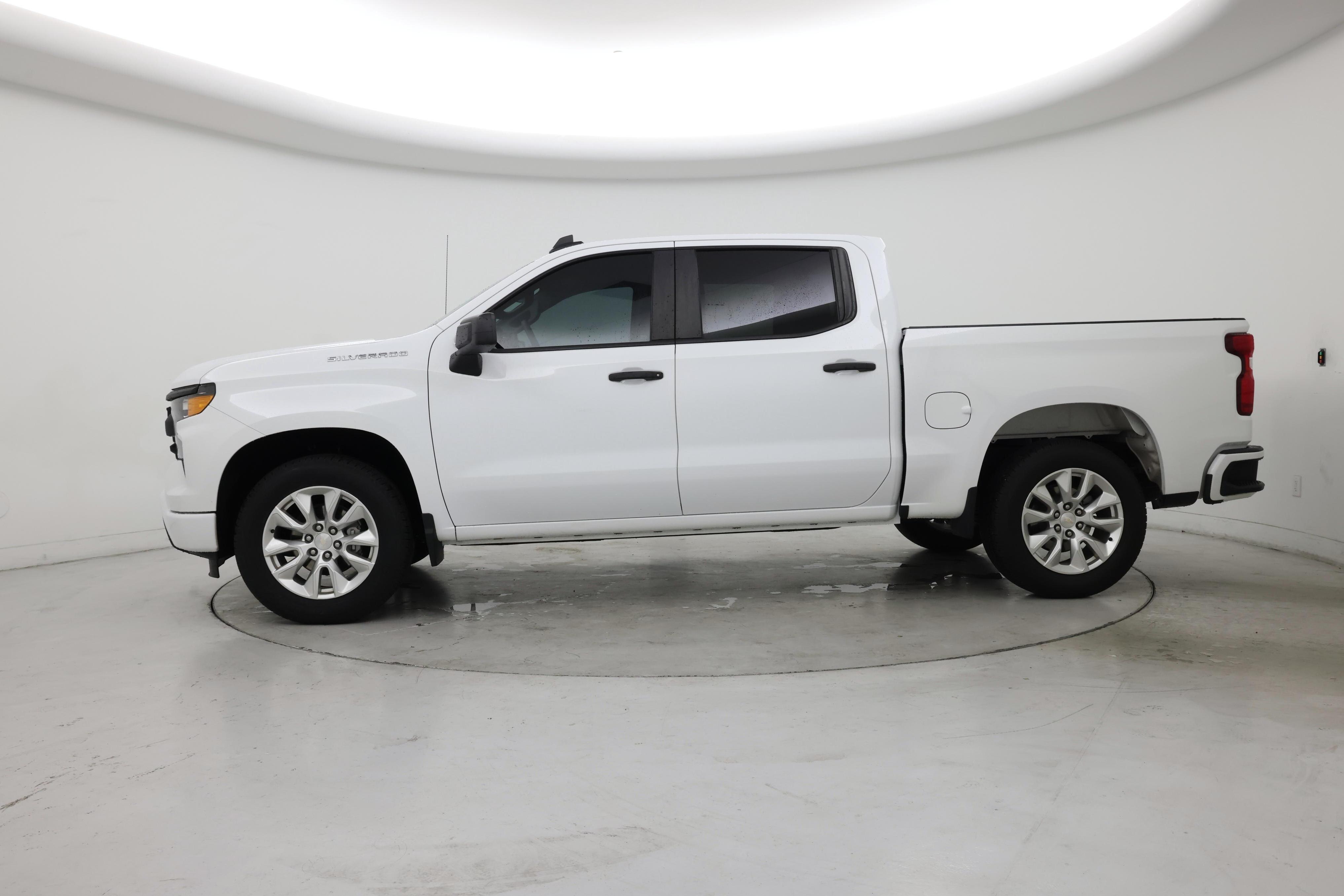 Thumbnail: 2024 Chevrolet Silverado 1500 - 3
