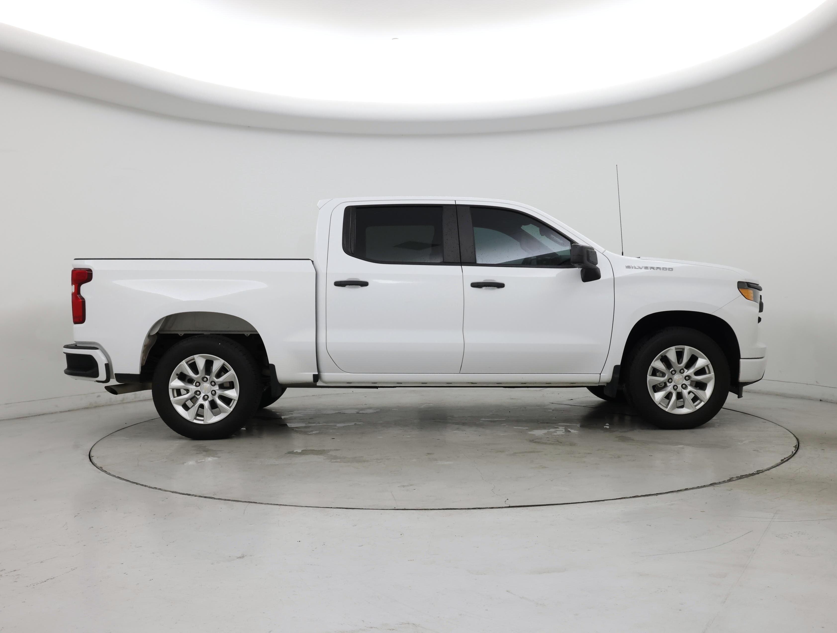 Thumbnail: 2024 Chevrolet Silverado 1500 - 7