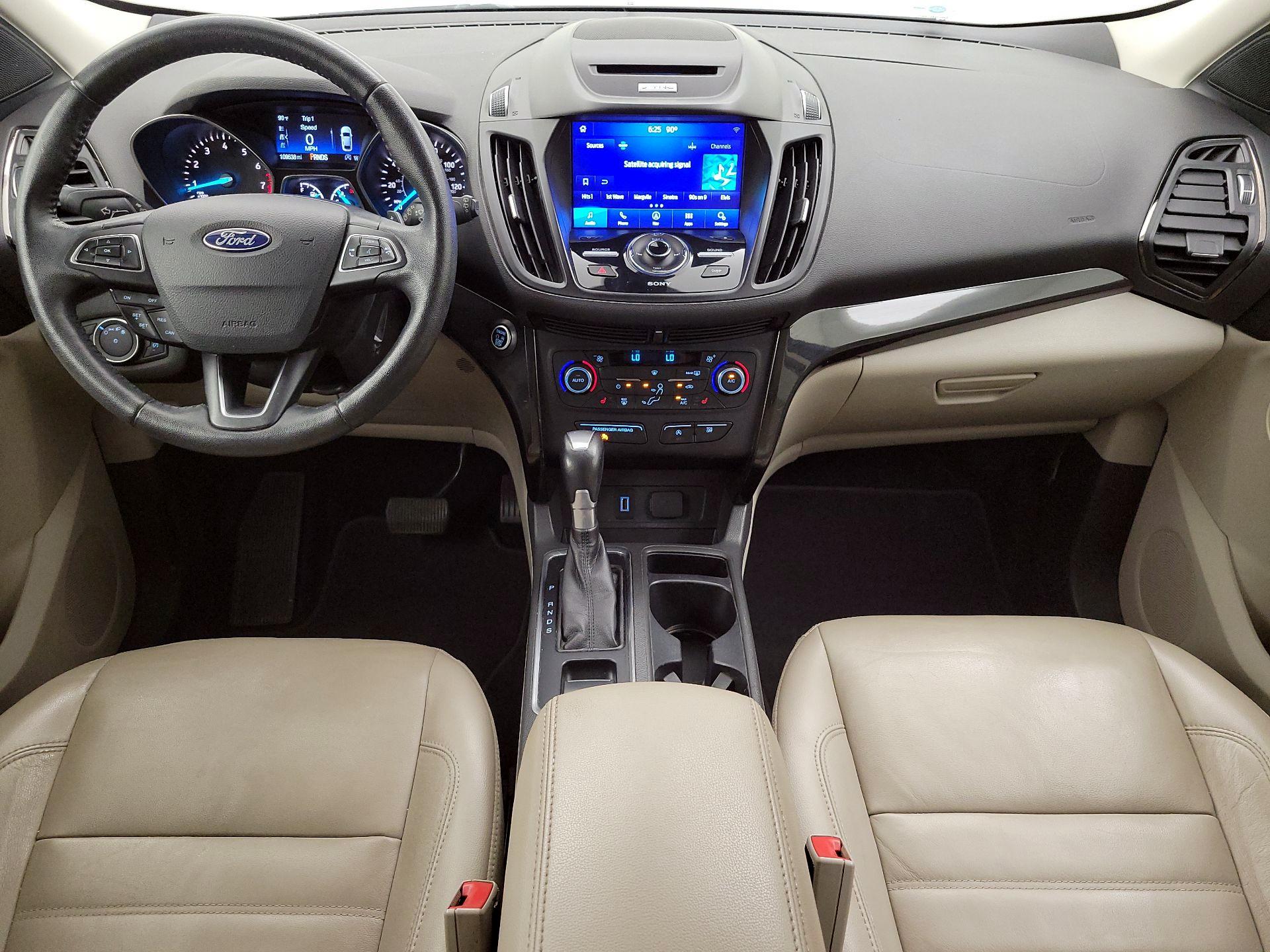 Thumbnail: 2017 Ford Escape - 9