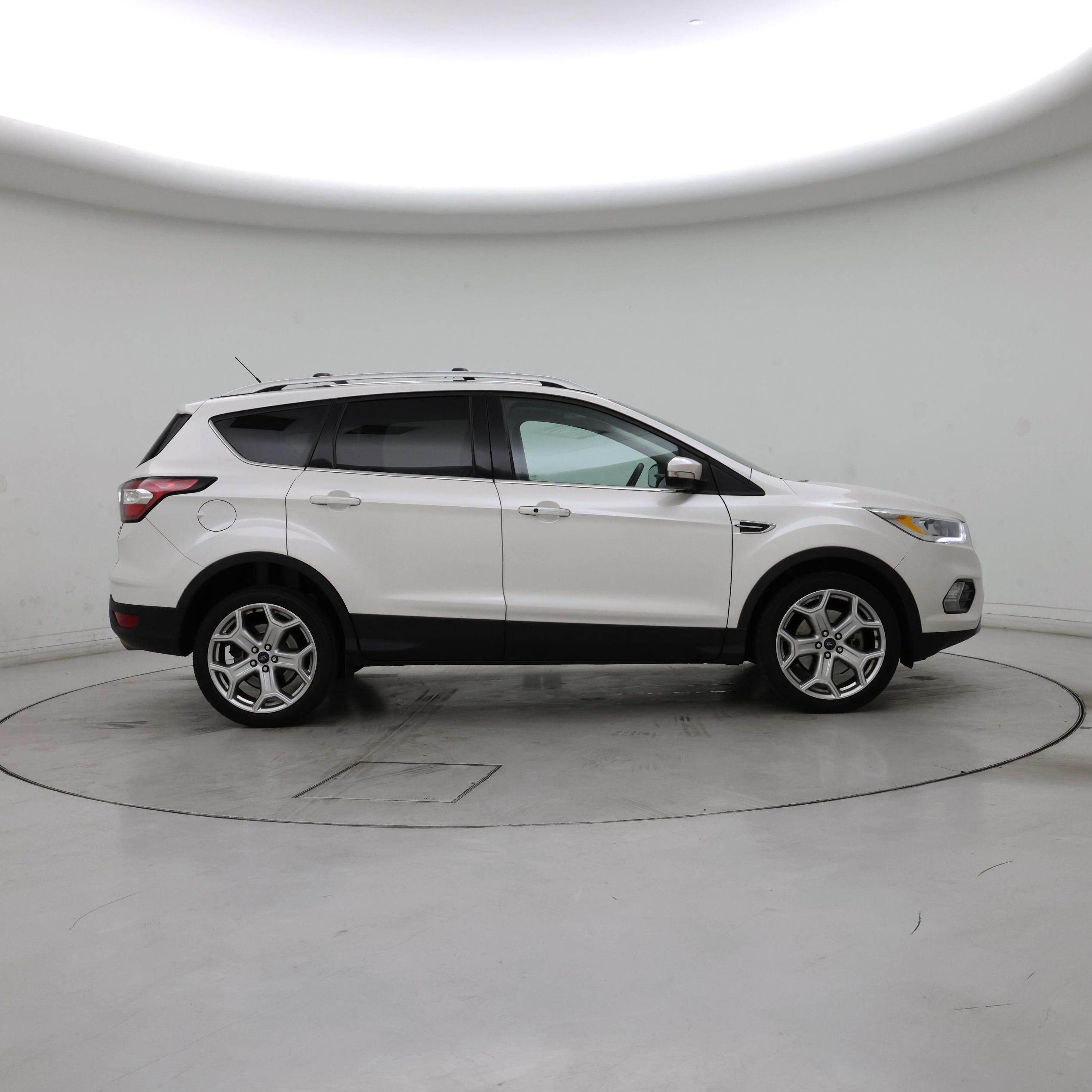 Thumbnail: 2017 Ford Escape - 7