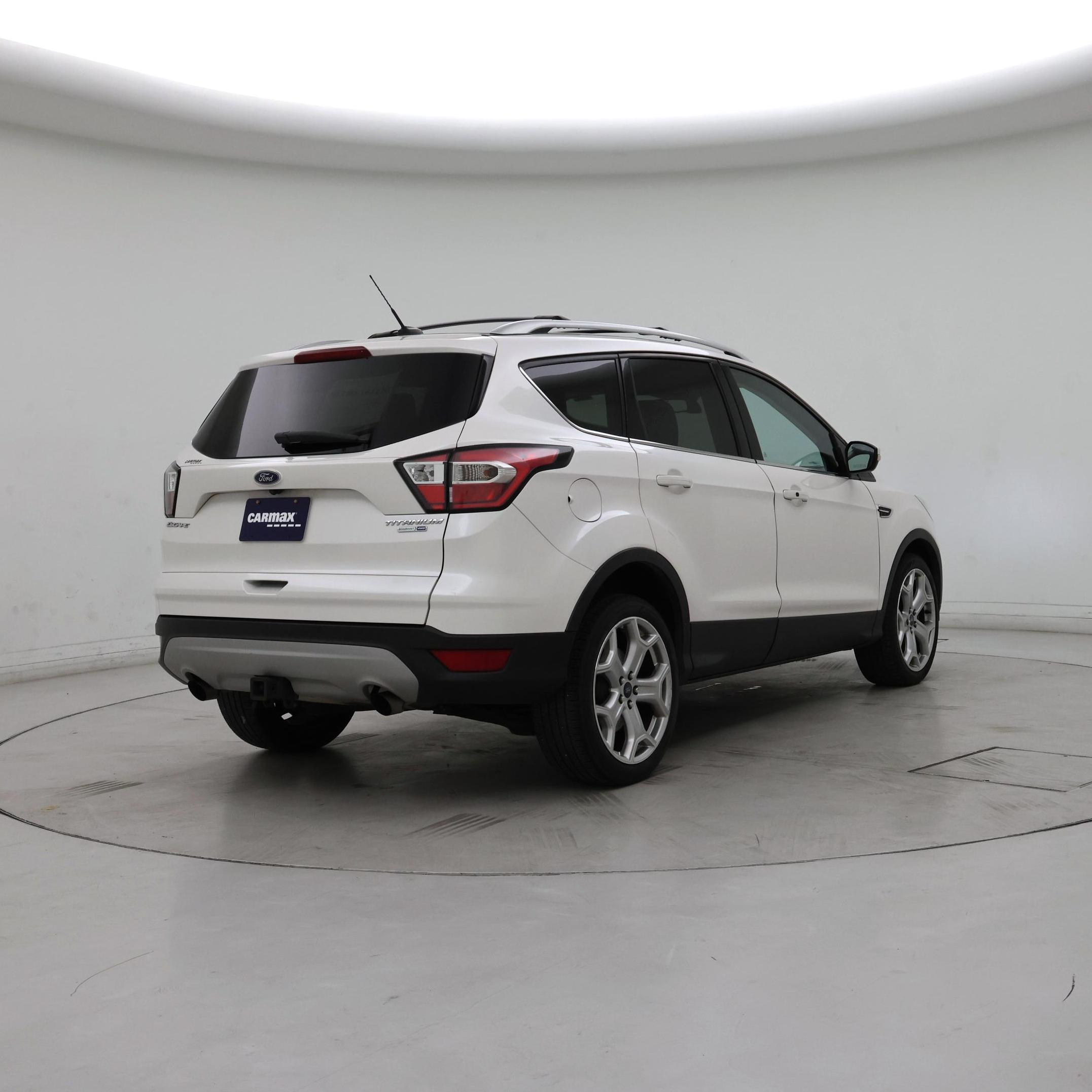 Thumbnail: 2017 Ford Escape - 8