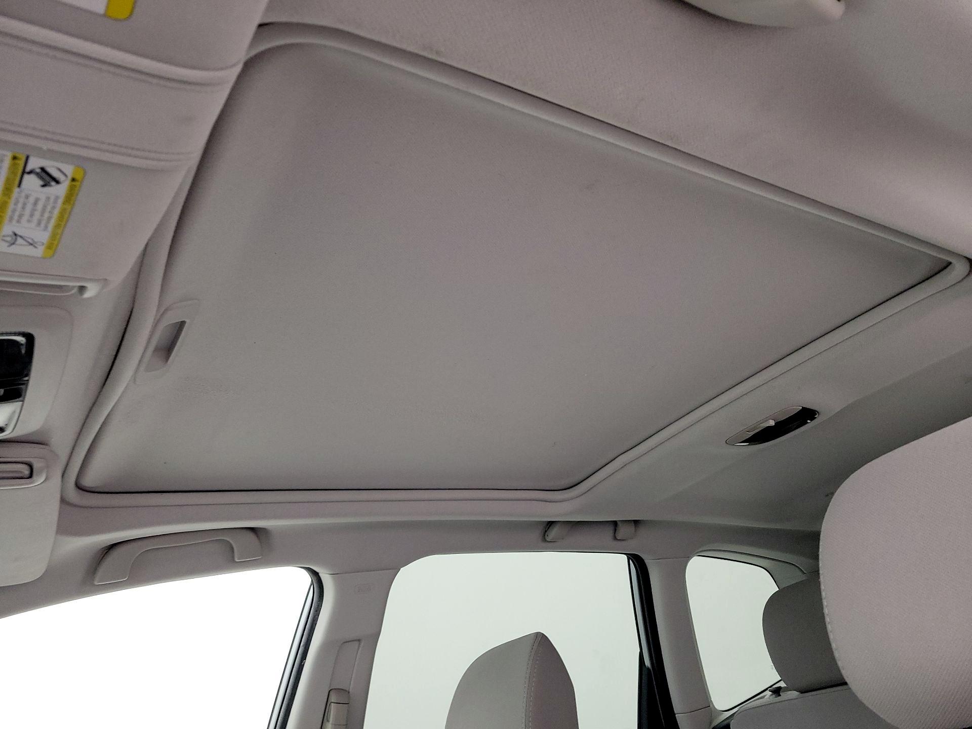 Thumbnail: 2016 Subaru Forester - 16