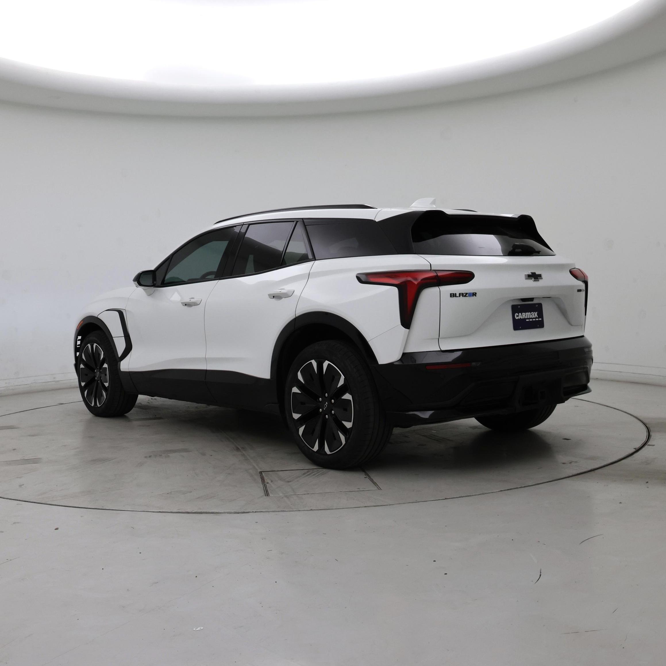 Thumbnail: 2024 Chevrolet Blazer EV - 2