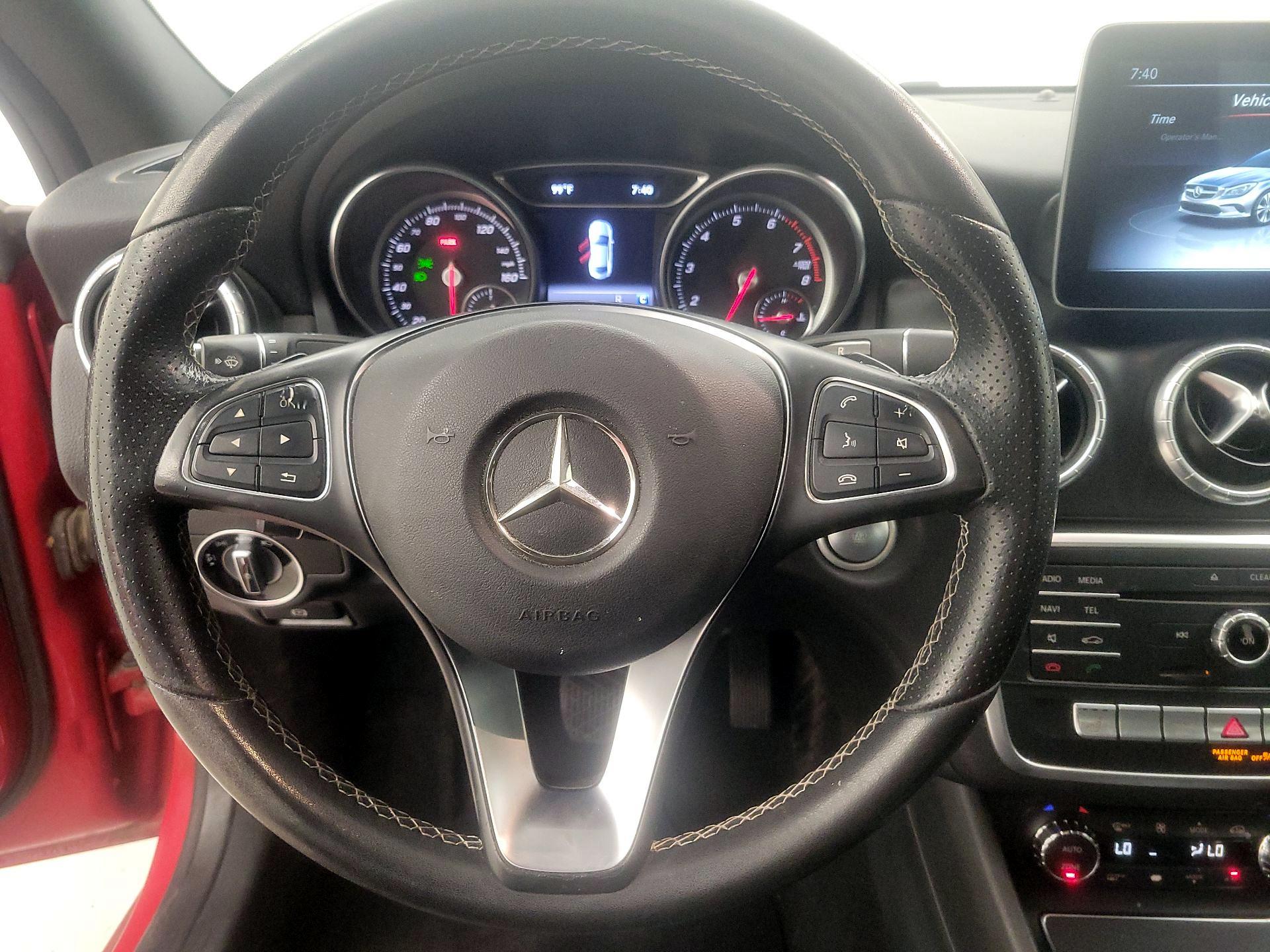 Thumbnail: 2017 Mercedes-Benz CLA - 10