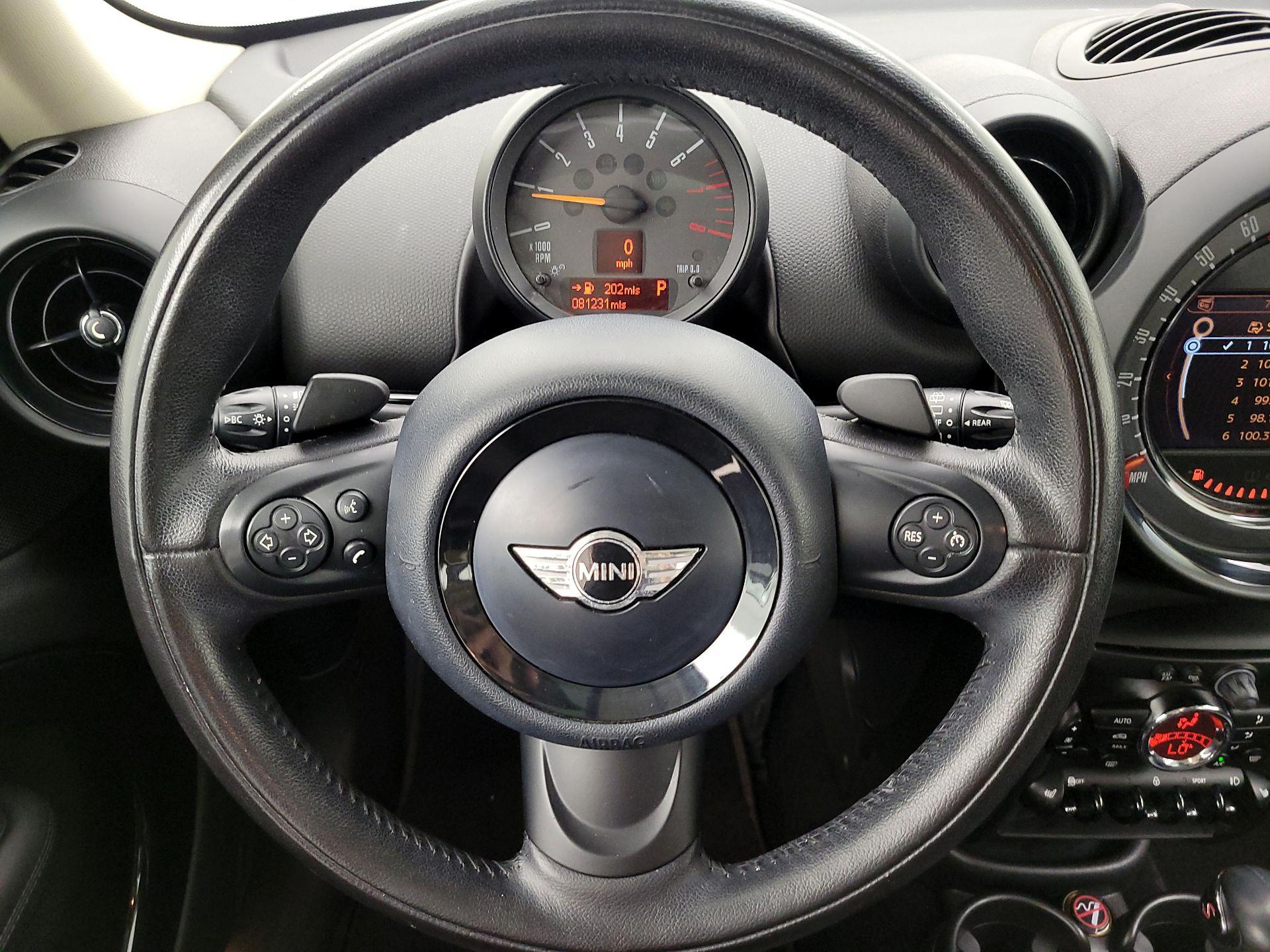 Thumbnail: 2015 MINI Cooper Countryman - 10