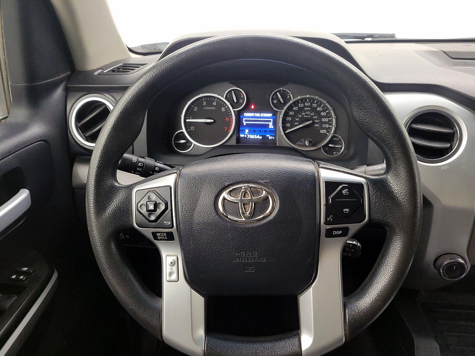 Thumbnail: 2015 Toyota Tundra - 10