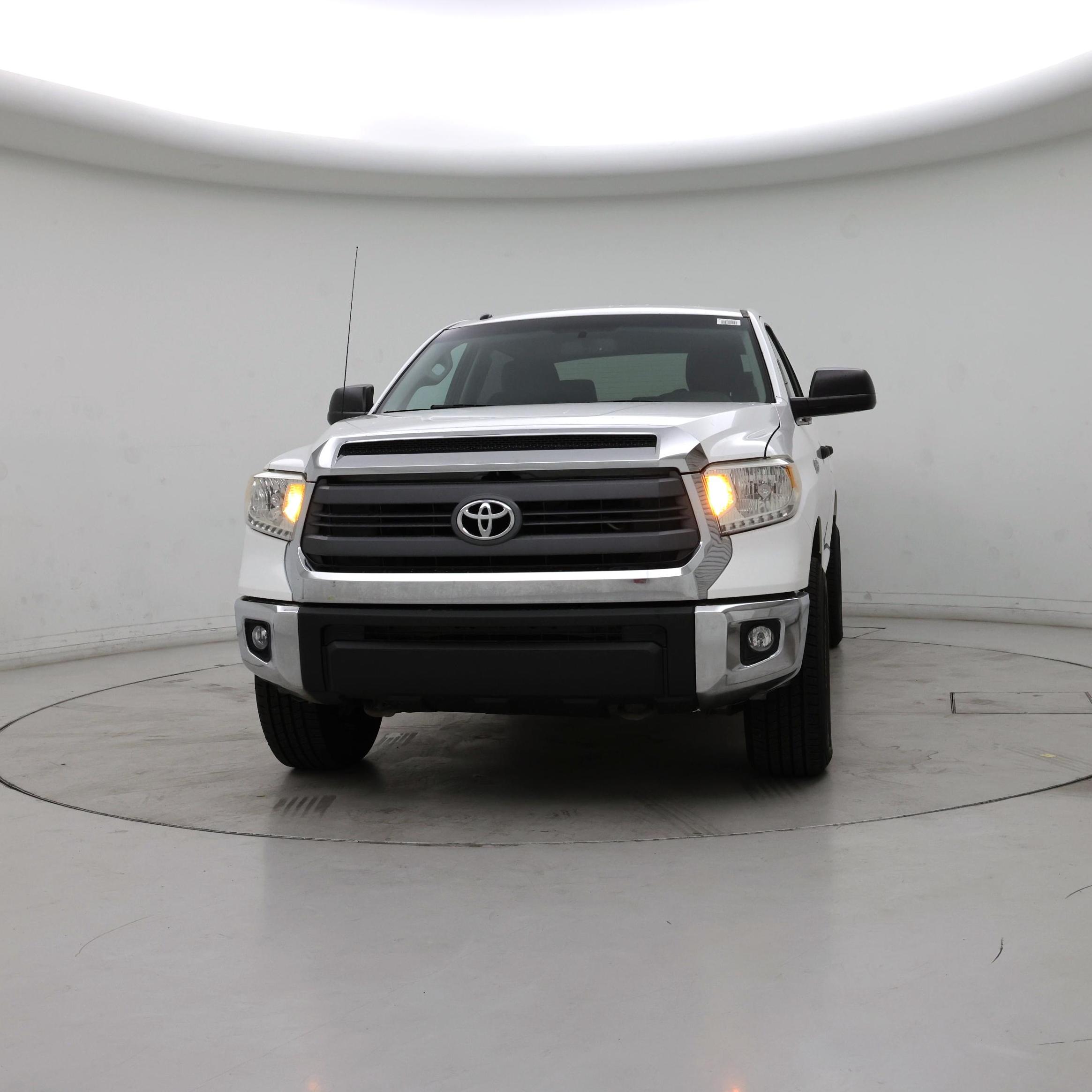 Thumbnail: 2015 Toyota Tundra - 5