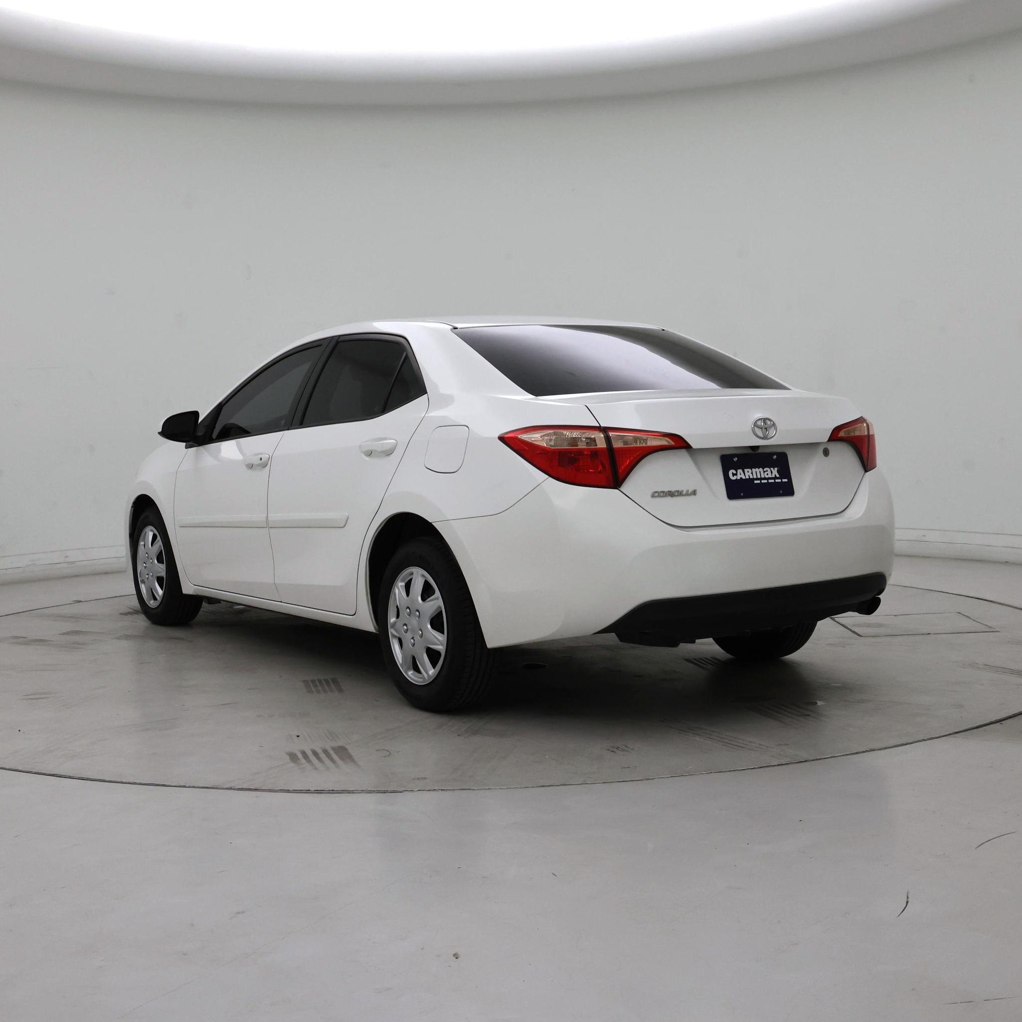 Thumbnail: 2017 Toyota Corolla - 2