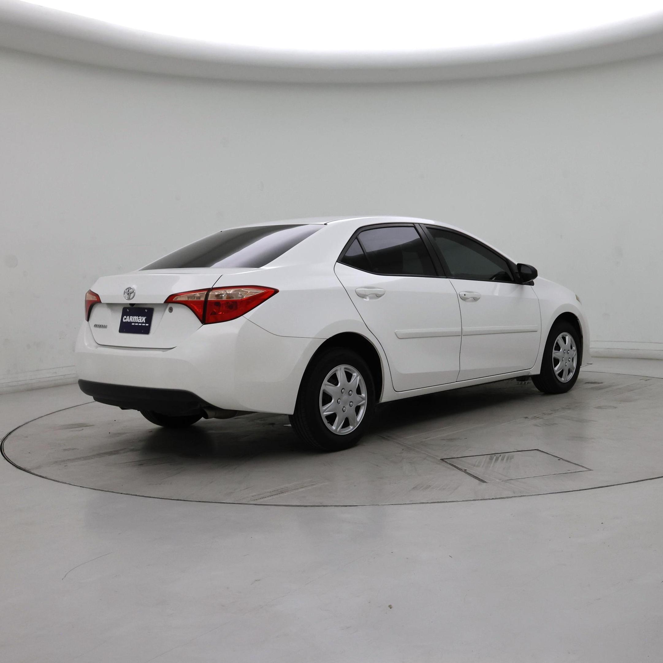 Thumbnail: 2017 Toyota Corolla - 8