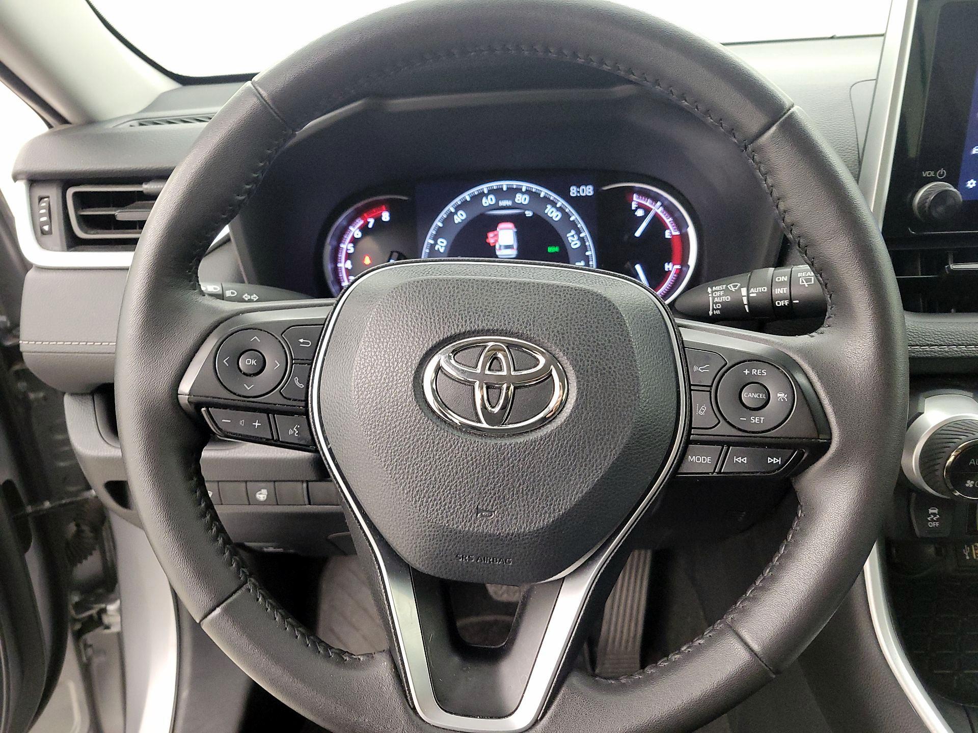 Thumbnail: 2024 Toyota RAV4 - 10